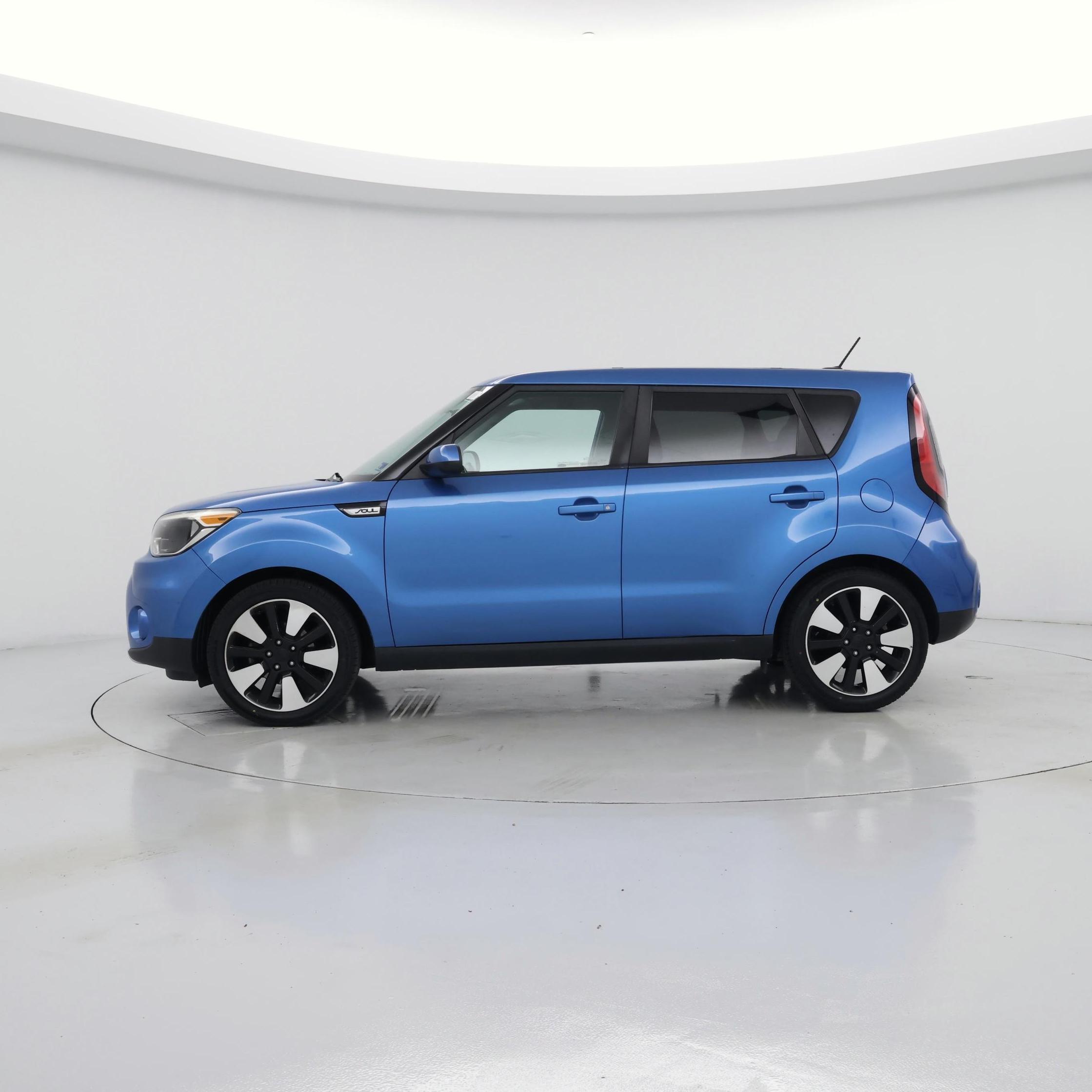 Thumbnail: 2018 Kia Soul - 3