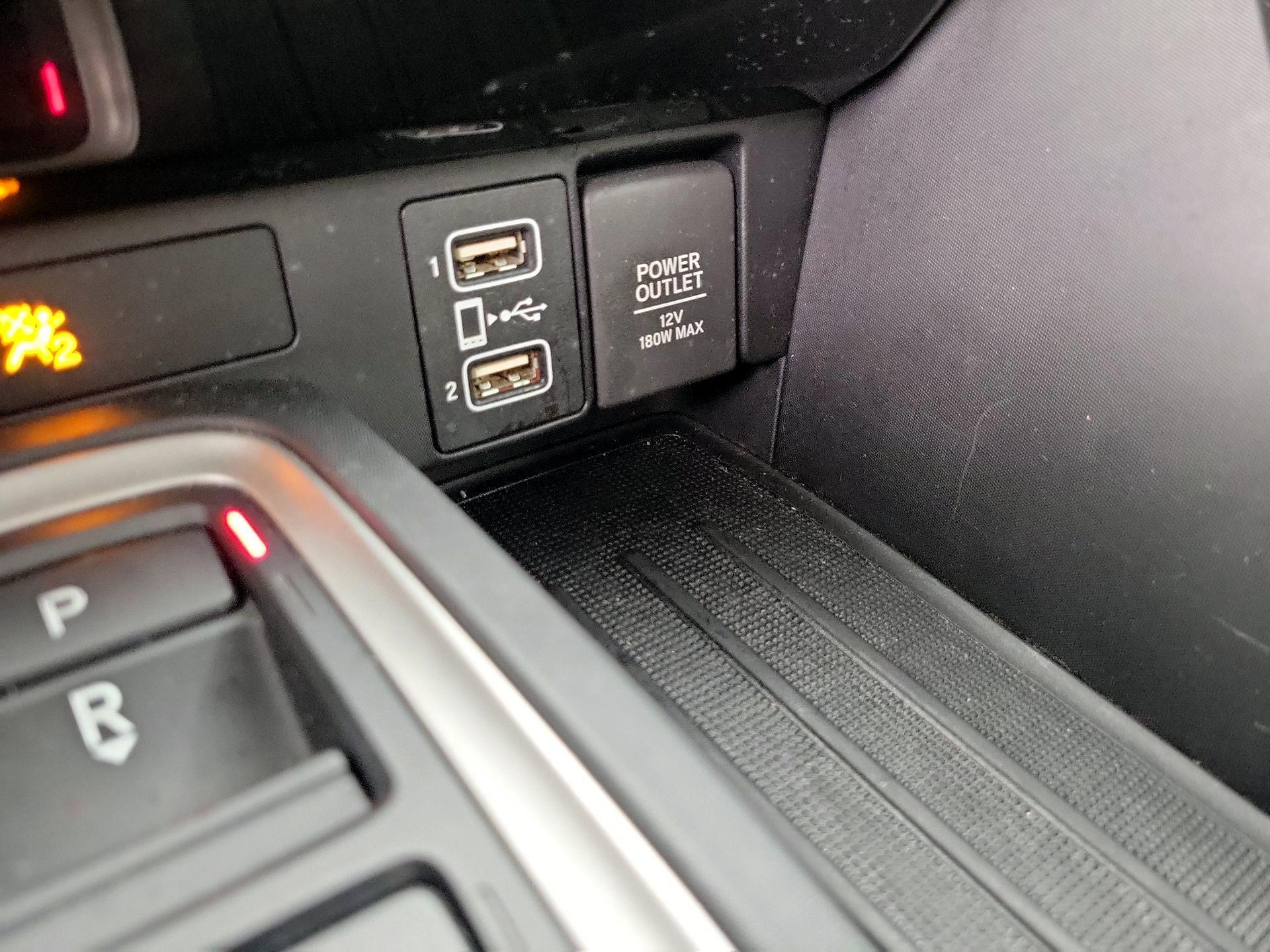 Thumbnail: 2019 Honda Insight - 18