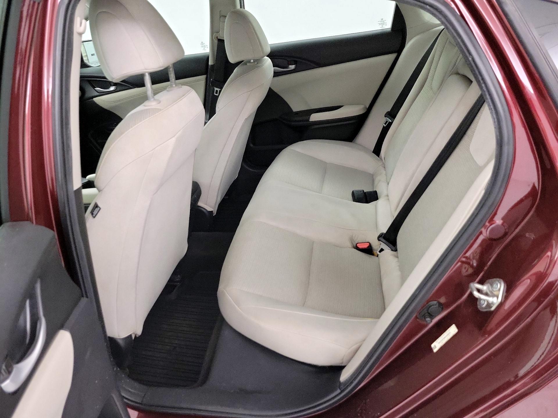 Thumbnail: 2019 Honda Insight - 19