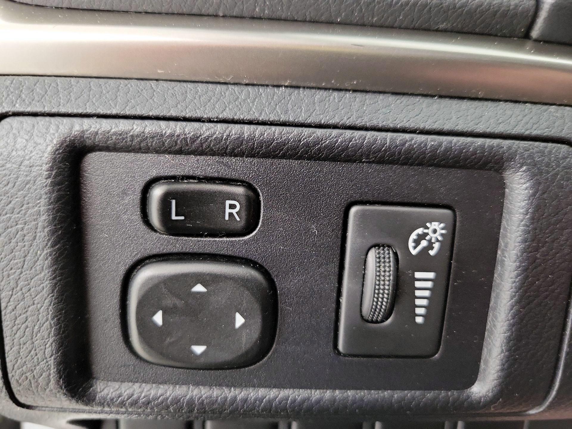 Thumbnail: 2014 Lexus CT - 13