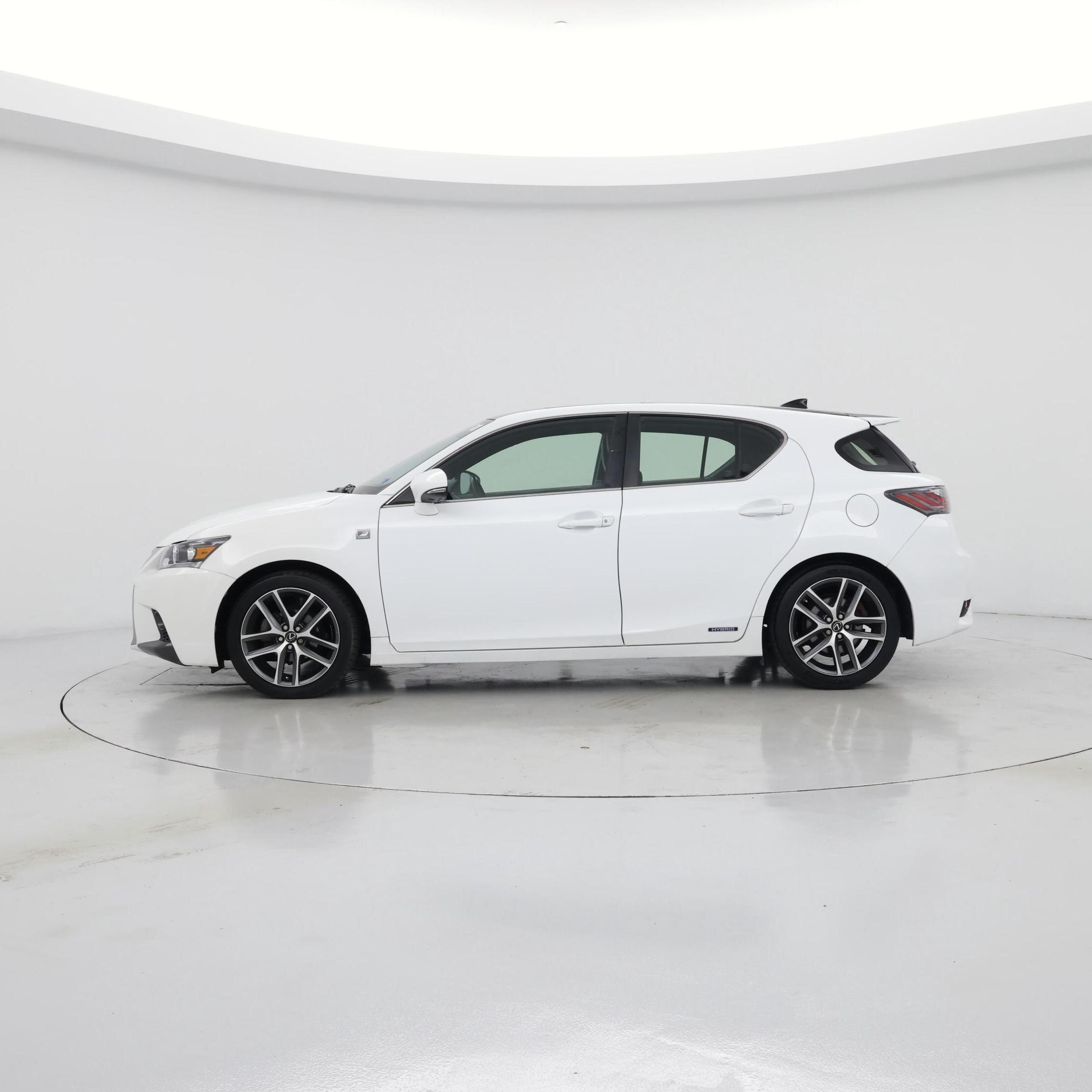 Thumbnail: 2014 Lexus CT - 3