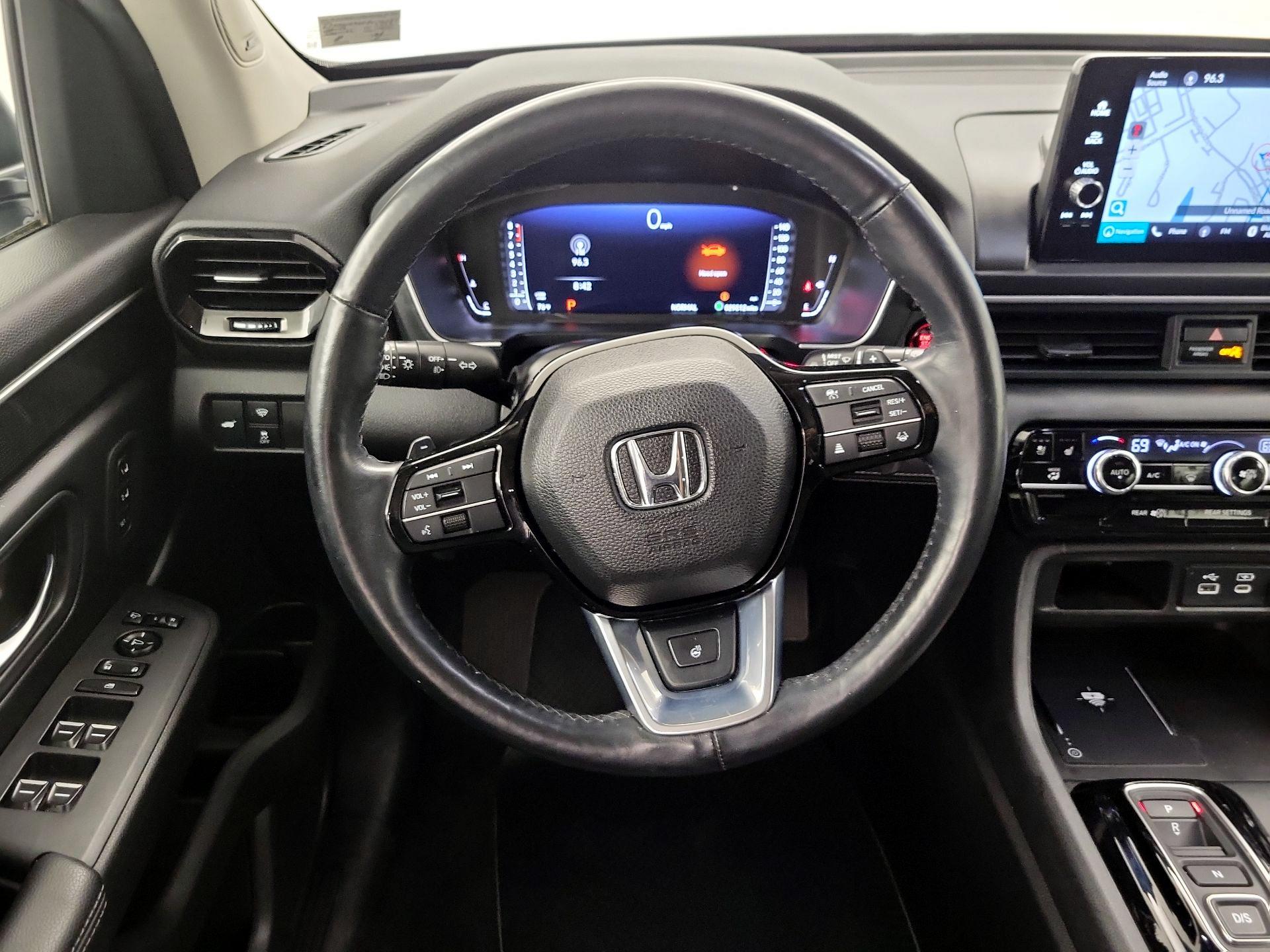 Thumbnail: 2023 Honda Pilot - 10