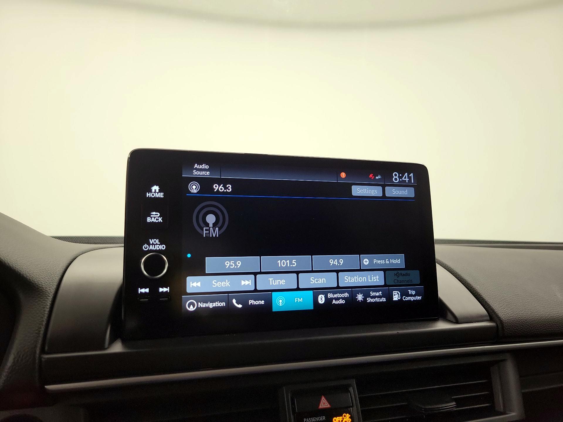Thumbnail: 2023 Honda Pilot - 16