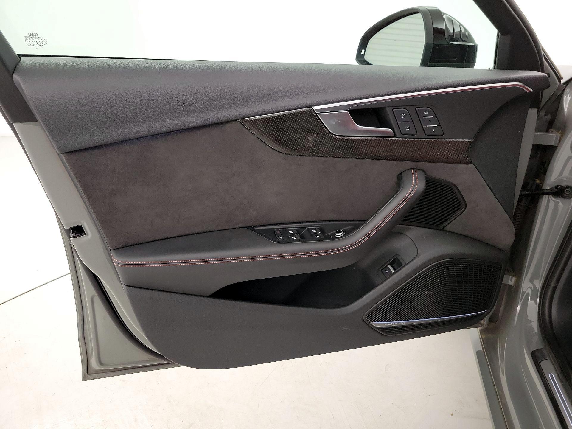 Thumbnail: 2019 Audi S4 - 12