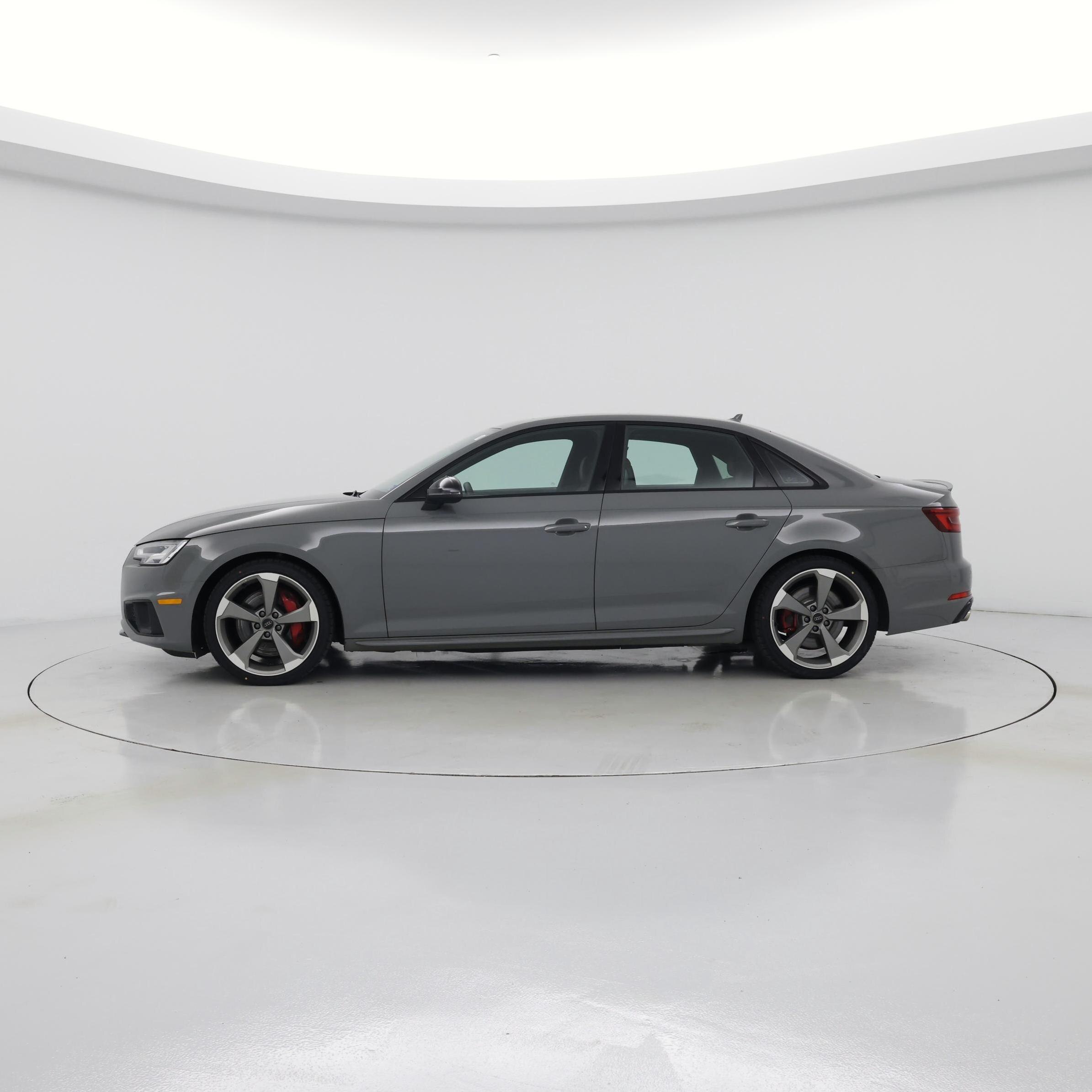 Thumbnail: 2019 Audi S4 - 3