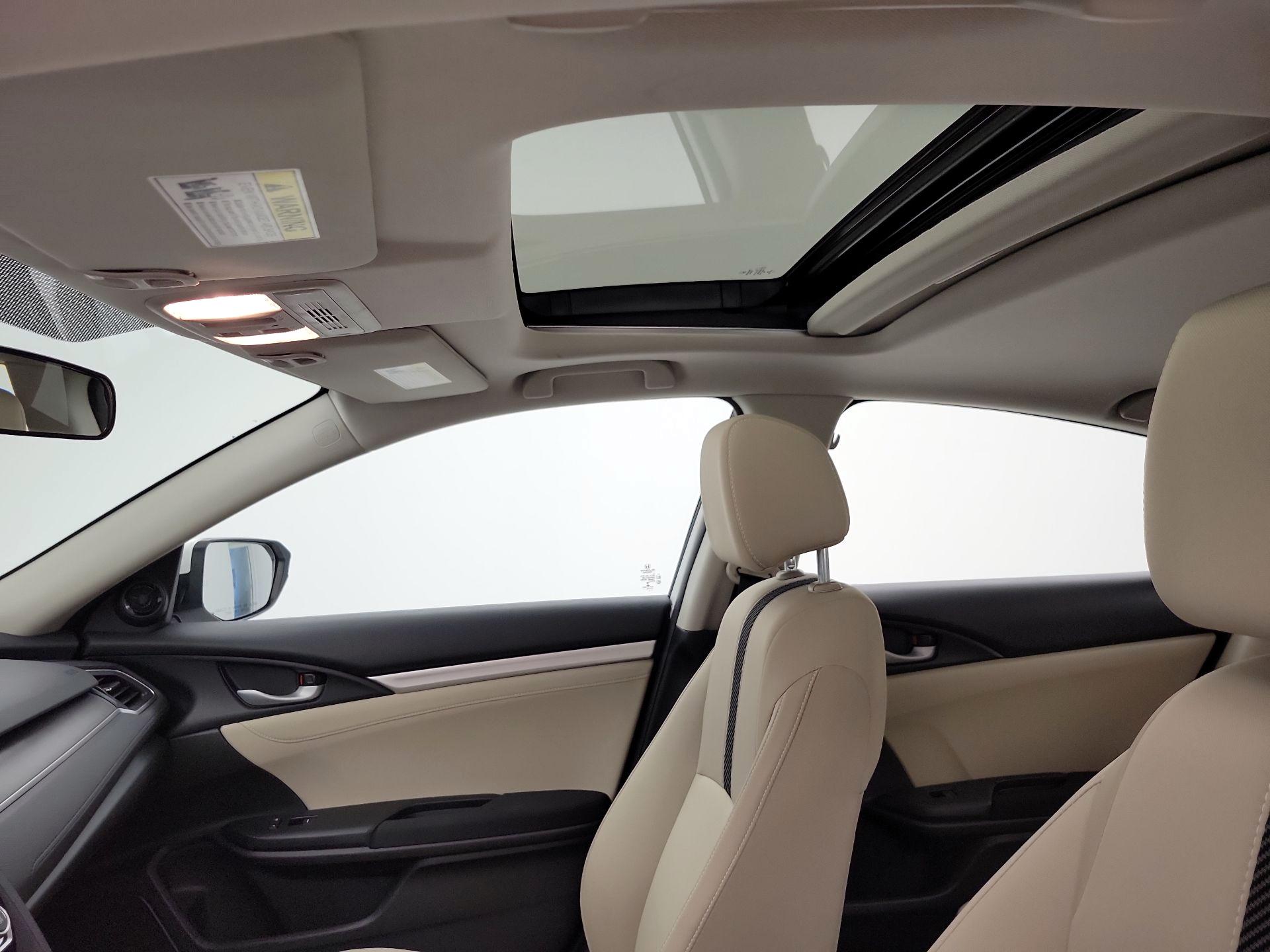 Thumbnail: 2016 Honda Civic - 19
