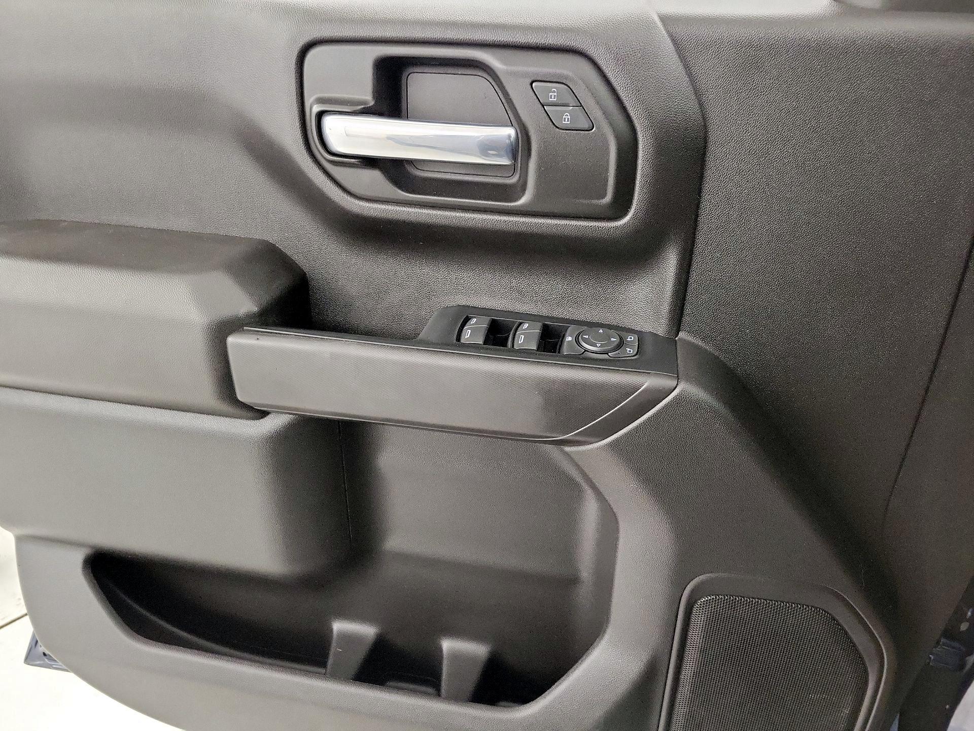 Thumbnail: 2022 Chevrolet Silverado 1500 - 12