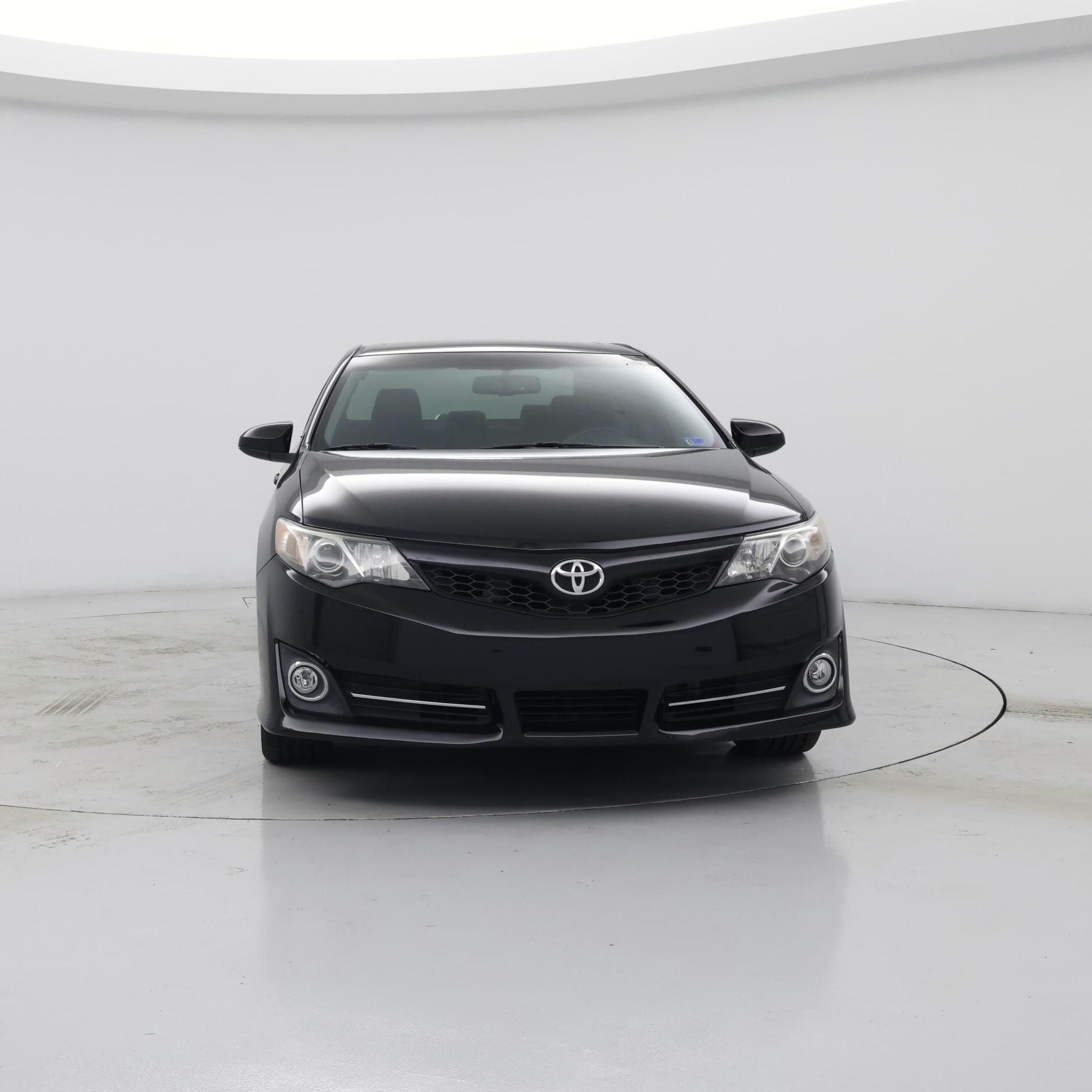 Thumbnail: 2014 Toyota Camry - 5