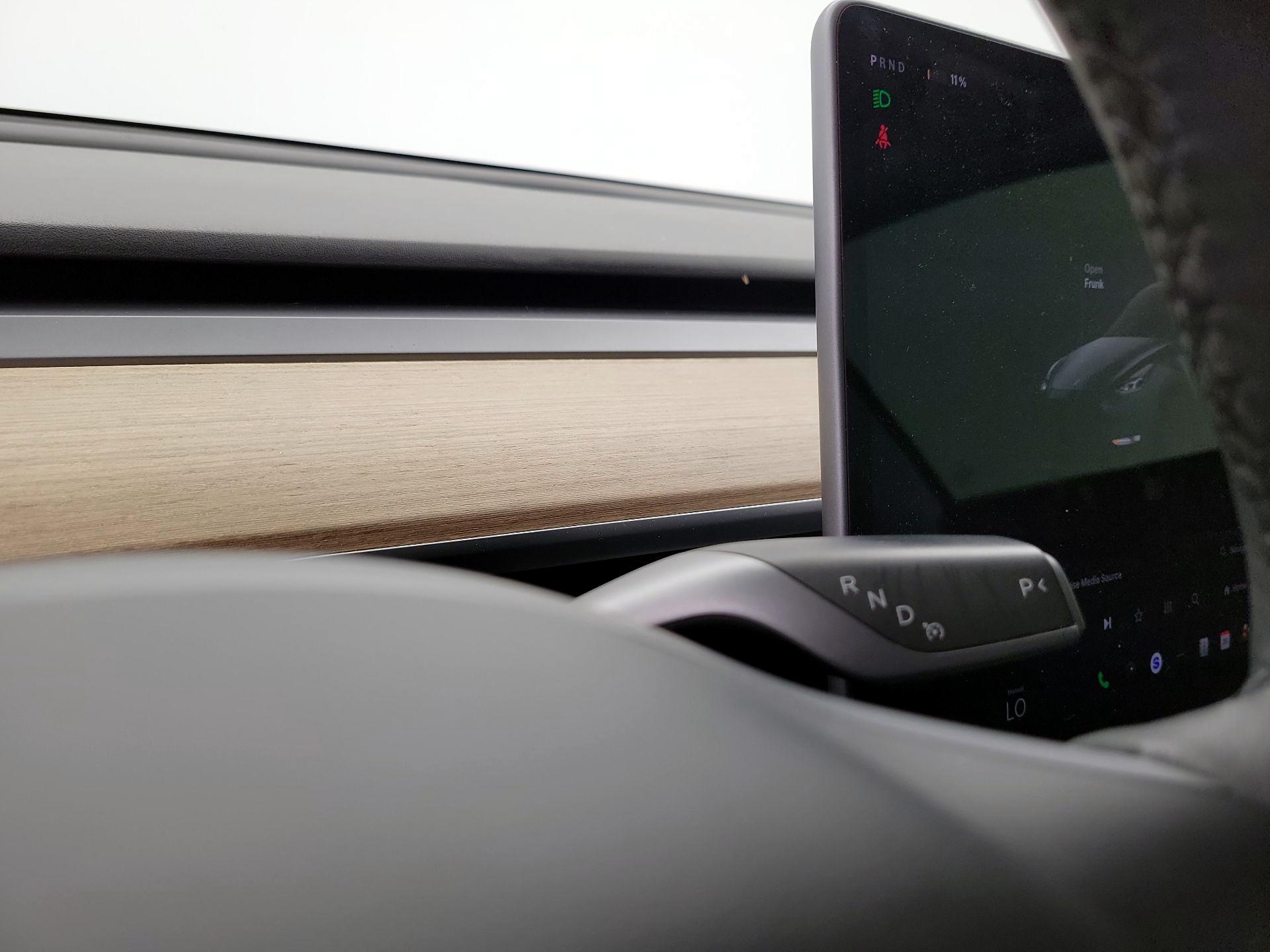 Thumbnail: 2022 Tesla Model Y - 17