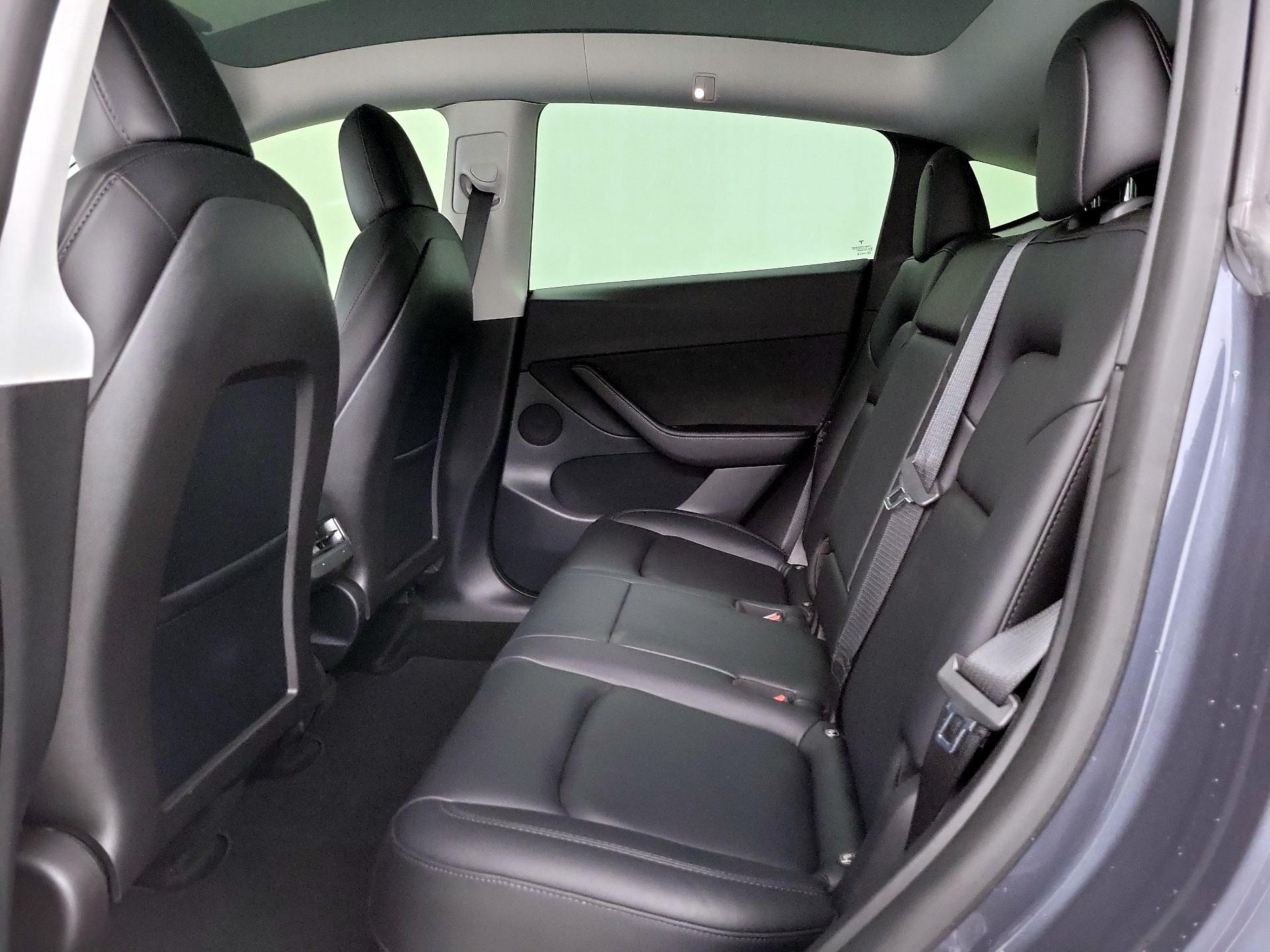 Thumbnail: 2022 Tesla Model Y - 19