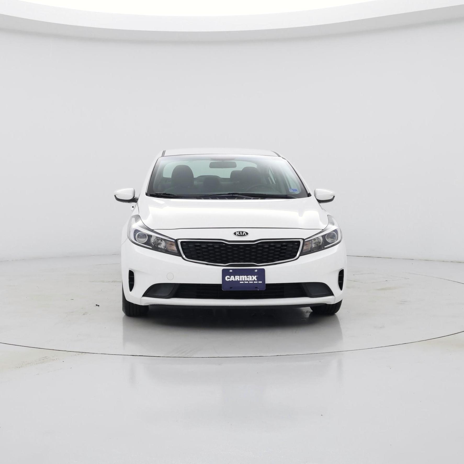 Thumbnail: 2017 Kia Forte - 5