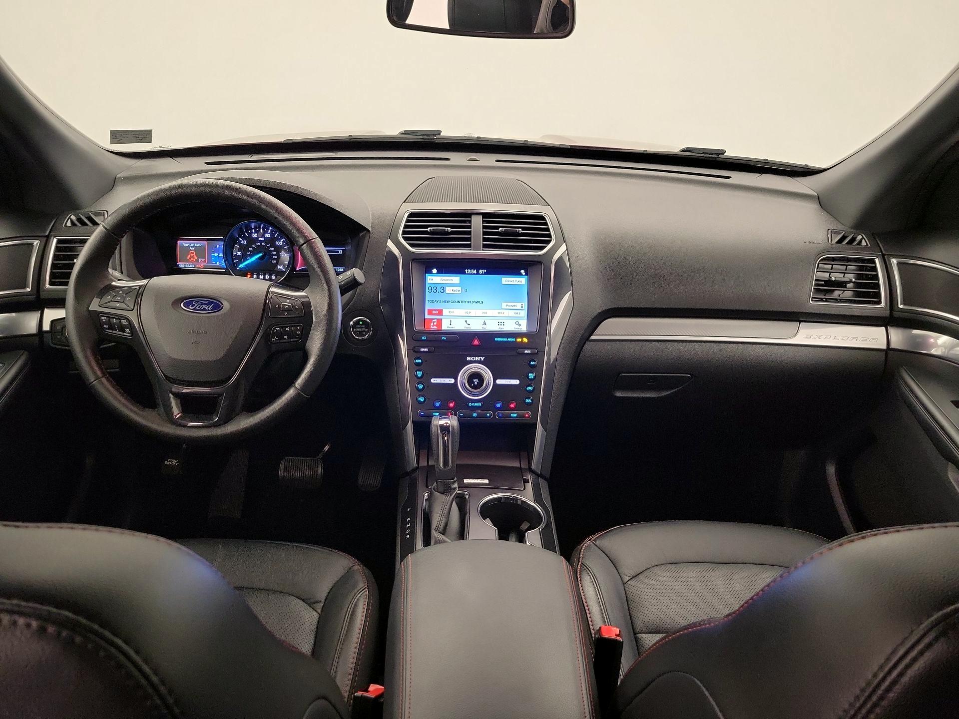 Thumbnail: 2019 Ford Explorer - 9