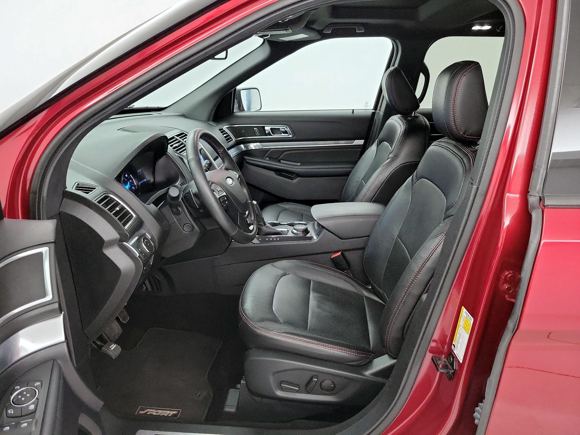 Thumbnail: 2019 Ford Explorer - 11