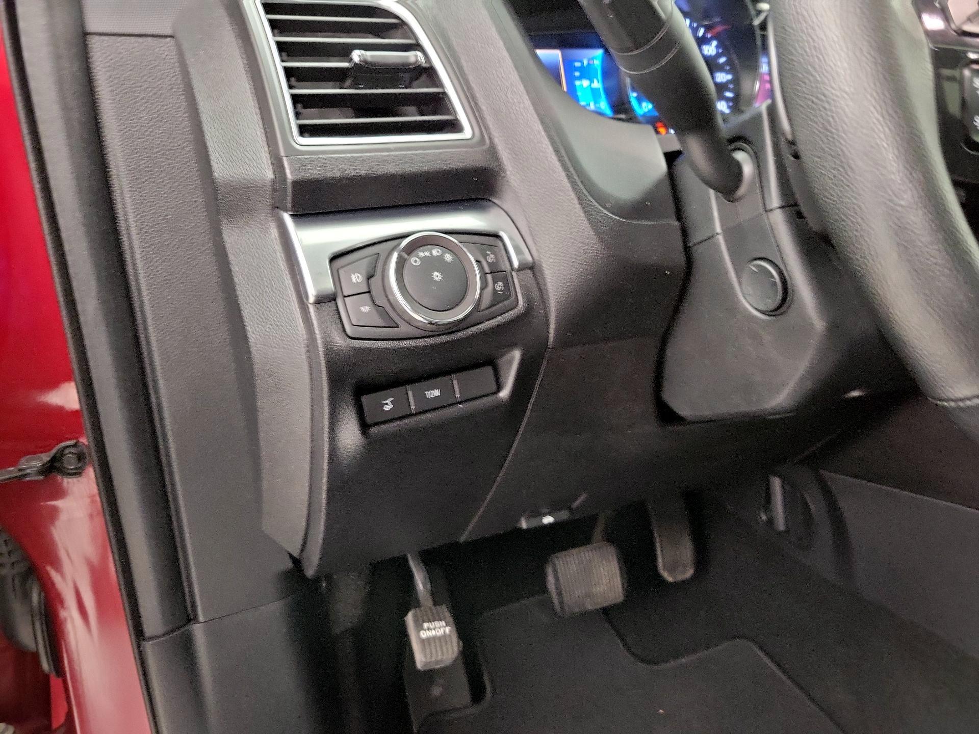 Thumbnail: 2019 Ford Explorer - 13