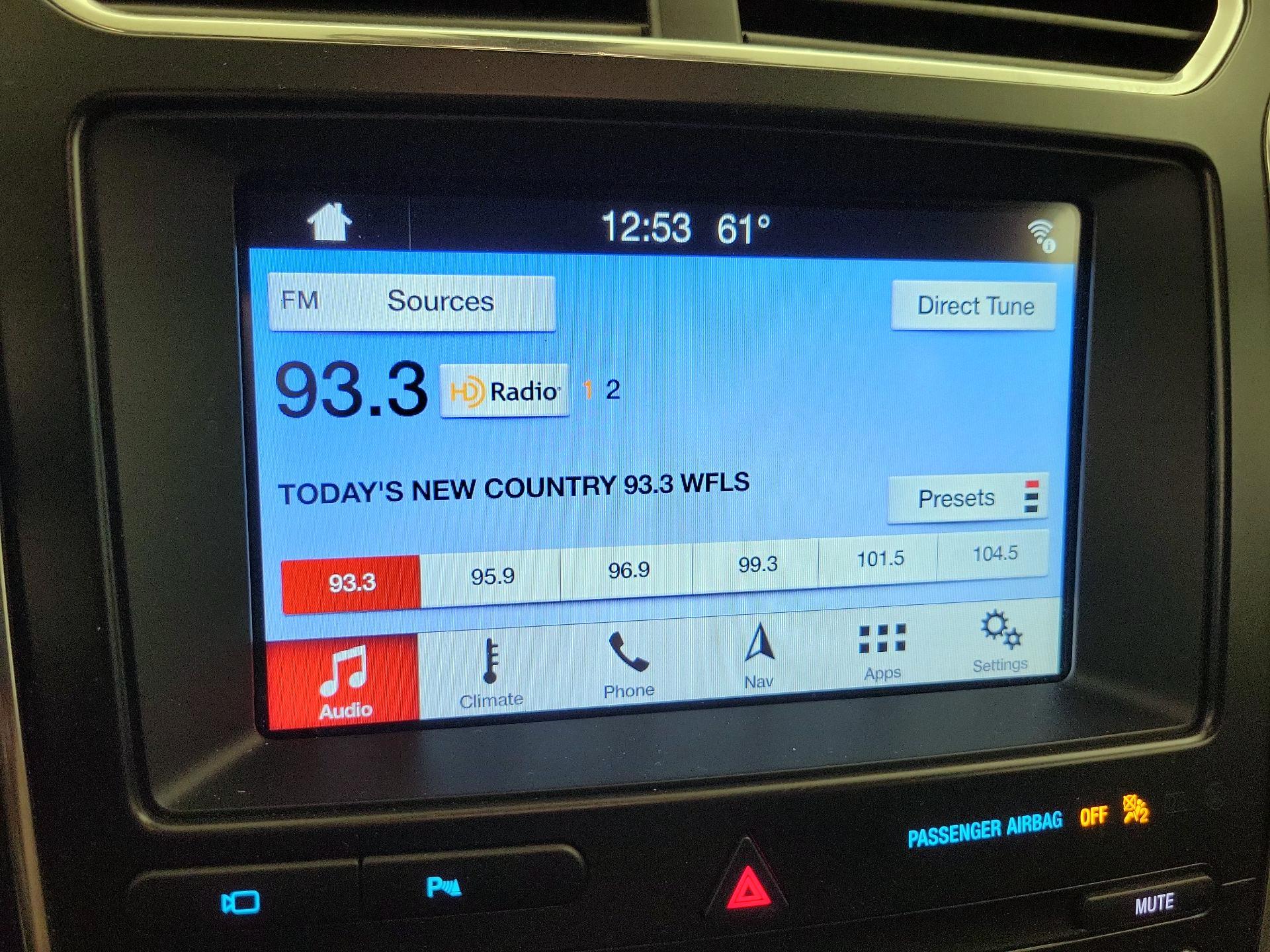 Thumbnail: 2019 Ford Explorer - 16