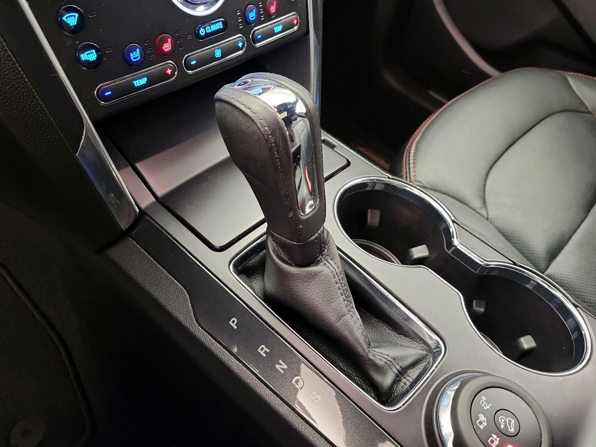 Thumbnail: 2019 Ford Explorer - 18