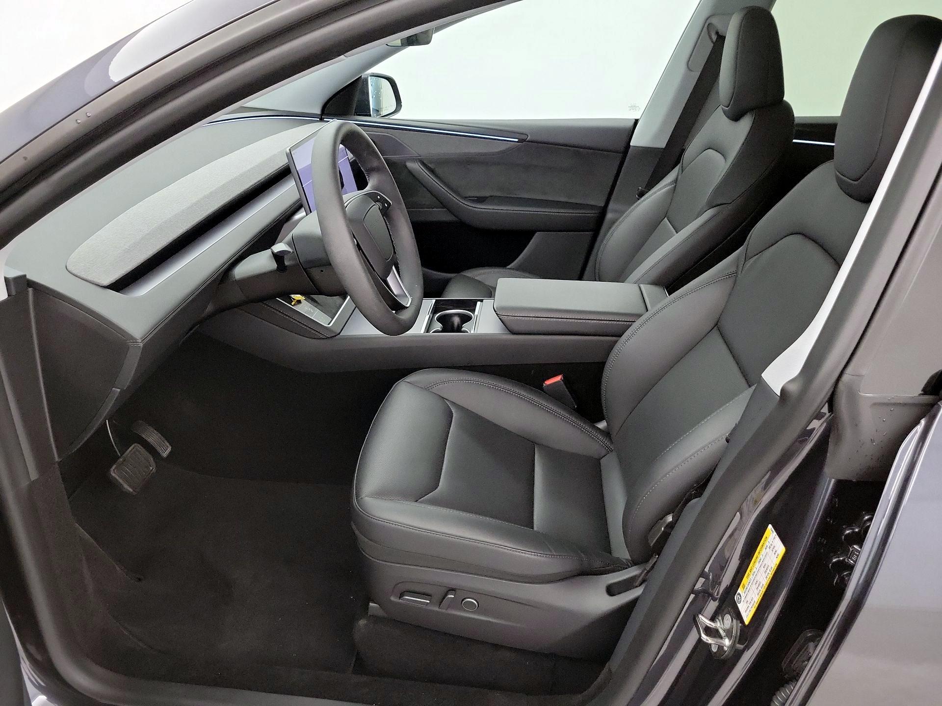 Thumbnail: 2026 Tesla Model Y - 11