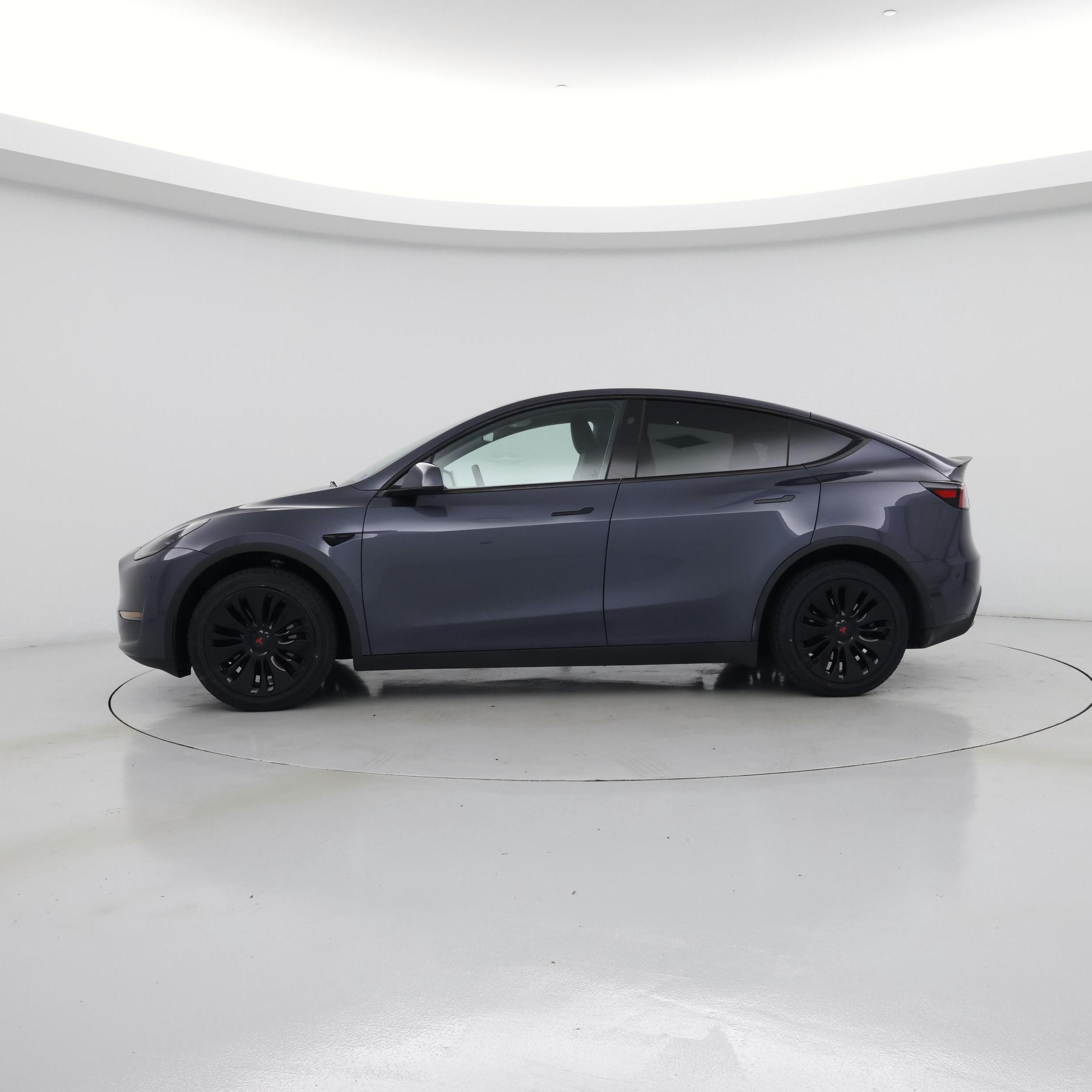 Thumbnail: 2023 Tesla Model Y - 3