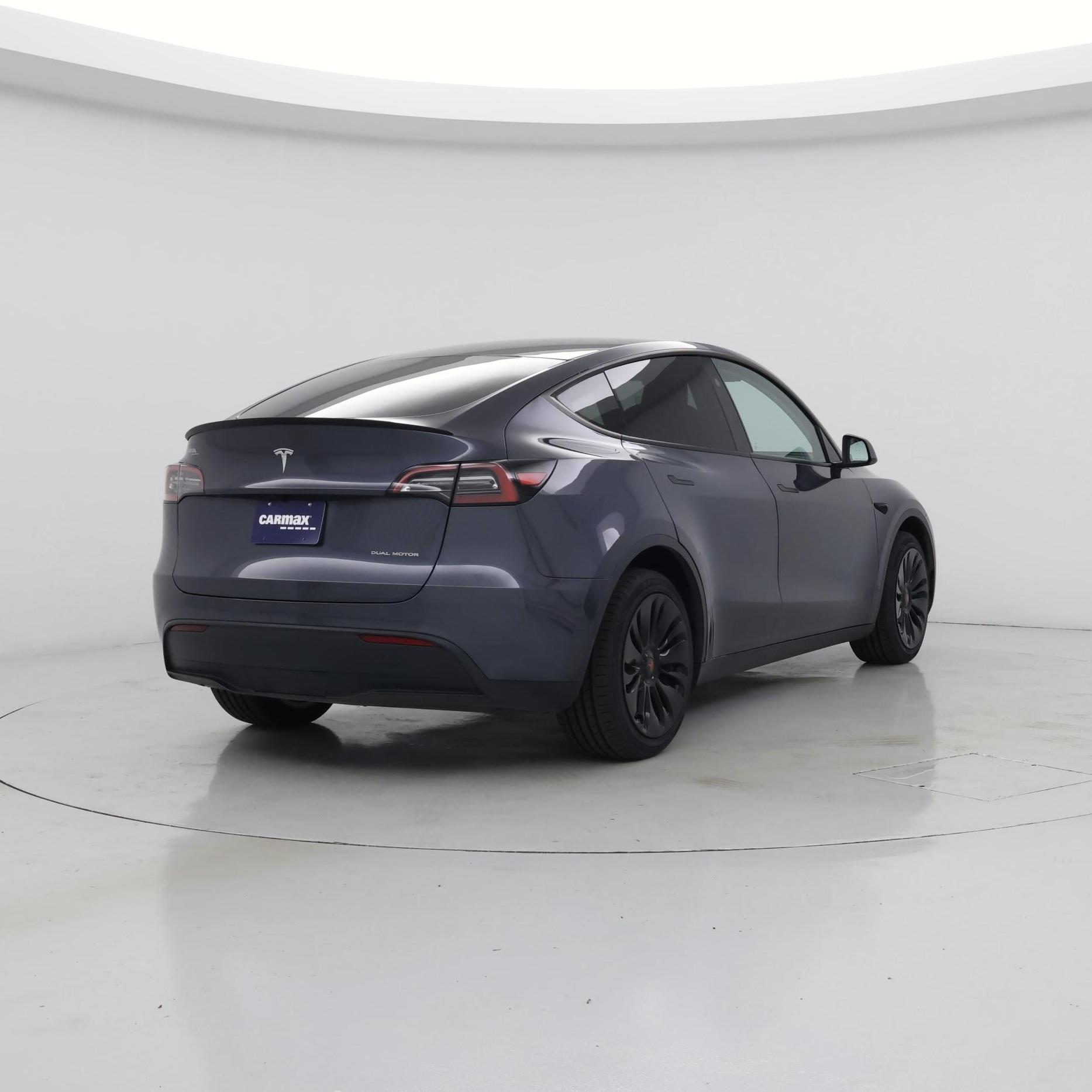 Thumbnail: 2023 Tesla Model Y - 8
