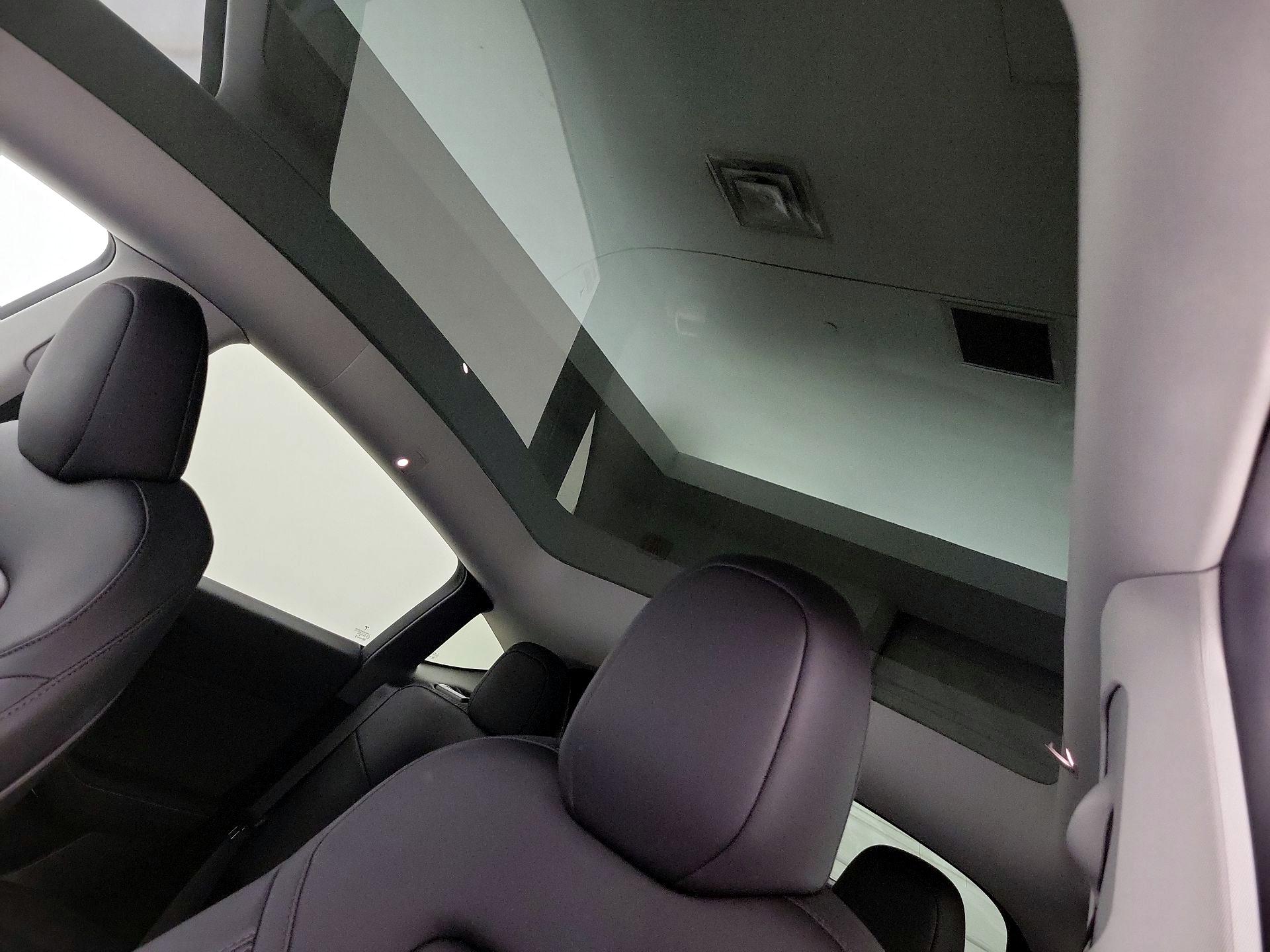 Thumbnail: 2024 Tesla Model Y - 19