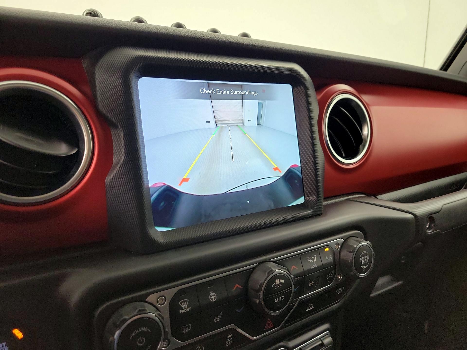 Thumbnail: 2022 Jeep Gladiator - 15
