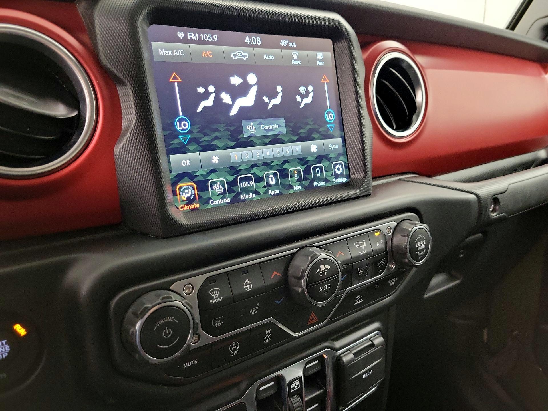 Thumbnail: 2022 Jeep Gladiator - 17