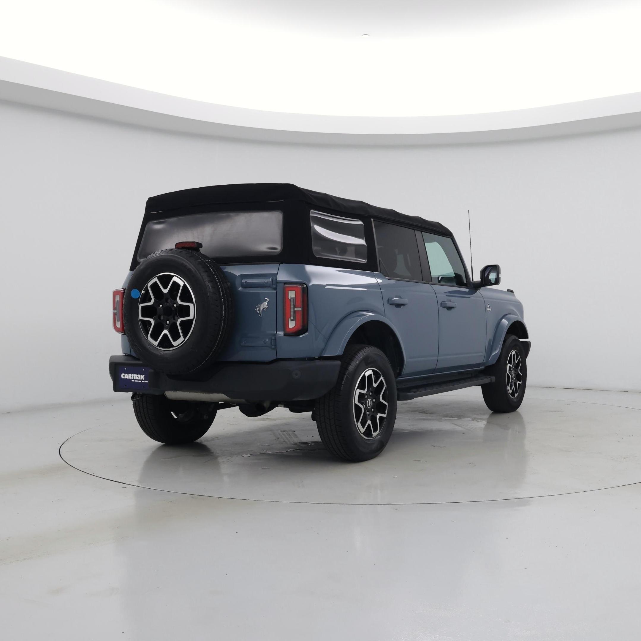 Thumbnail: 2021 Ford Bronco - 8