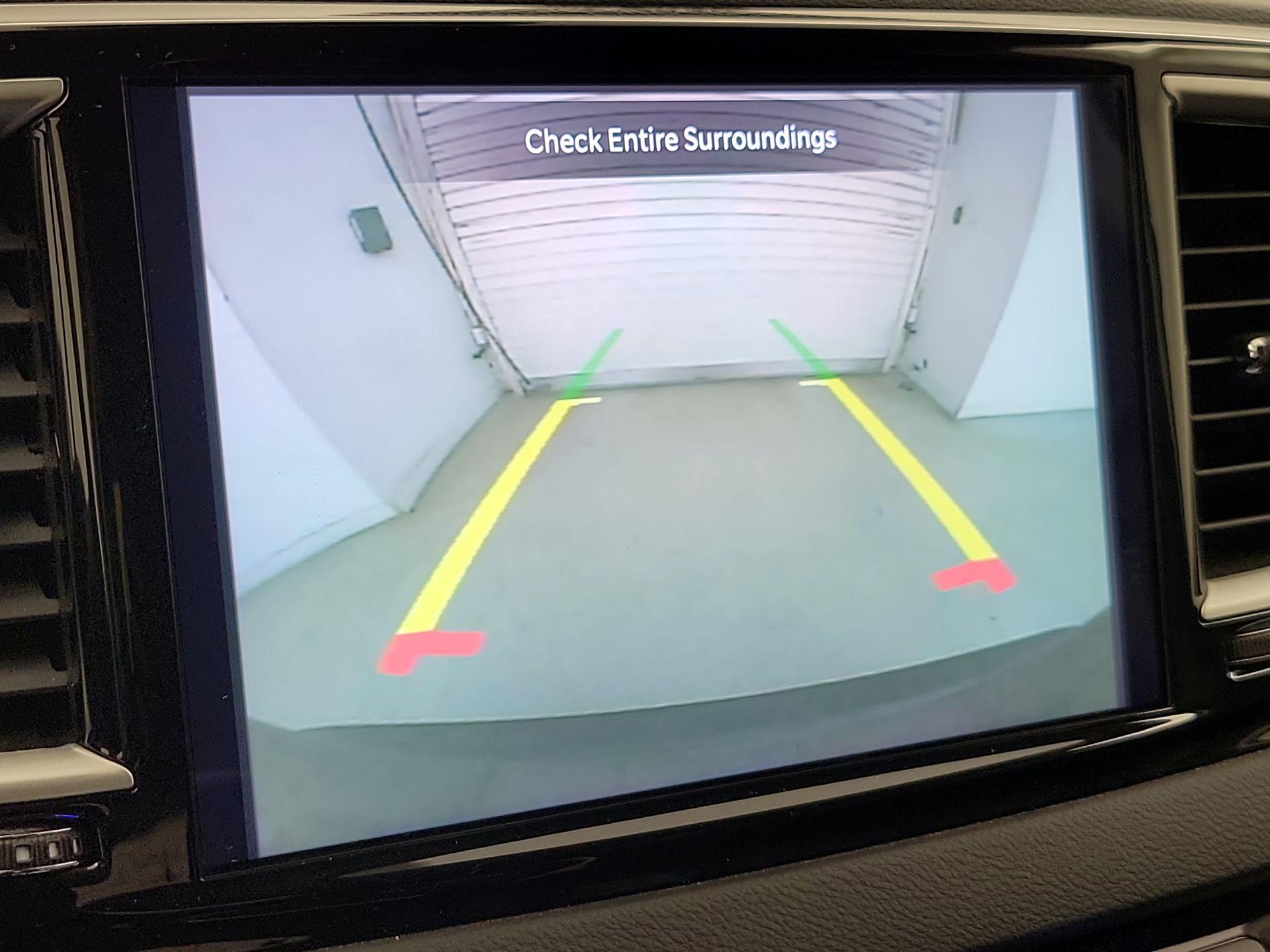 Thumbnail: 2023 Chrysler Pacifica - 14