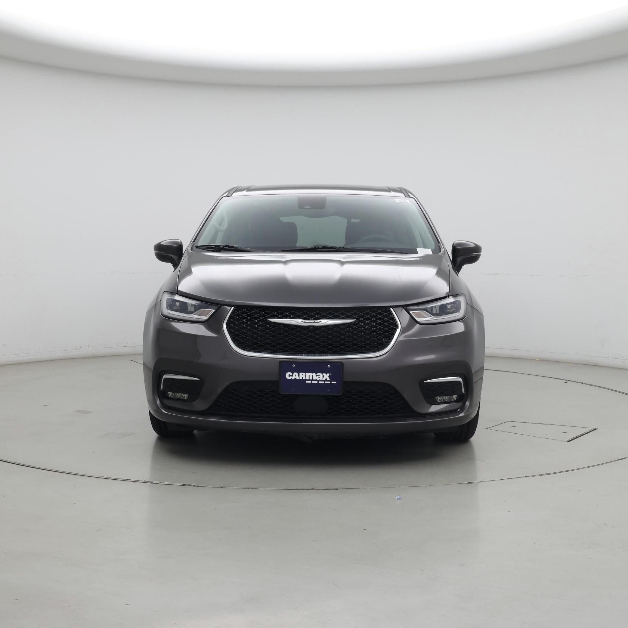 Thumbnail: 2023 Chrysler Pacifica - 5