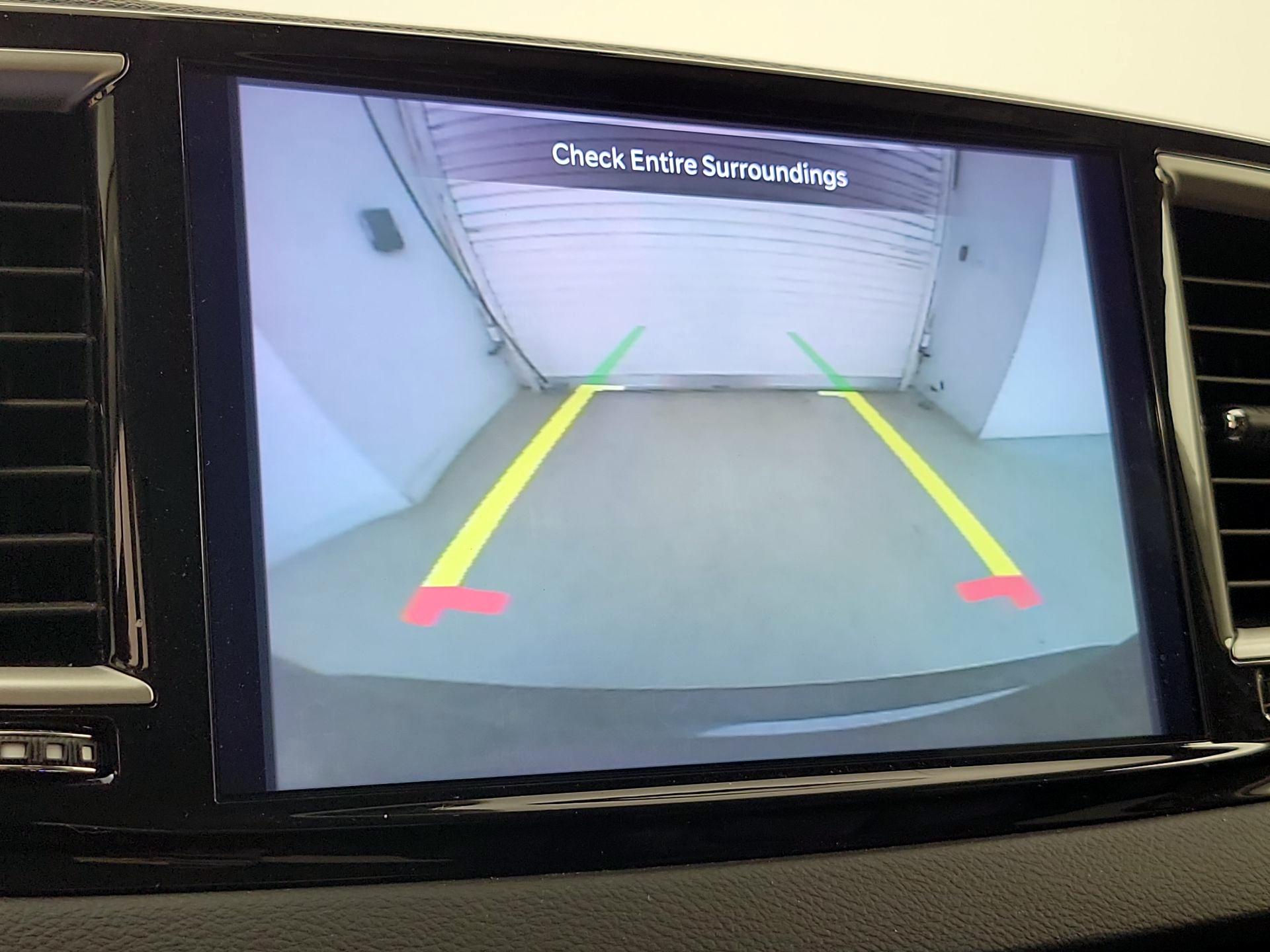 Thumbnail: 2023 Chrysler Pacifica - 14