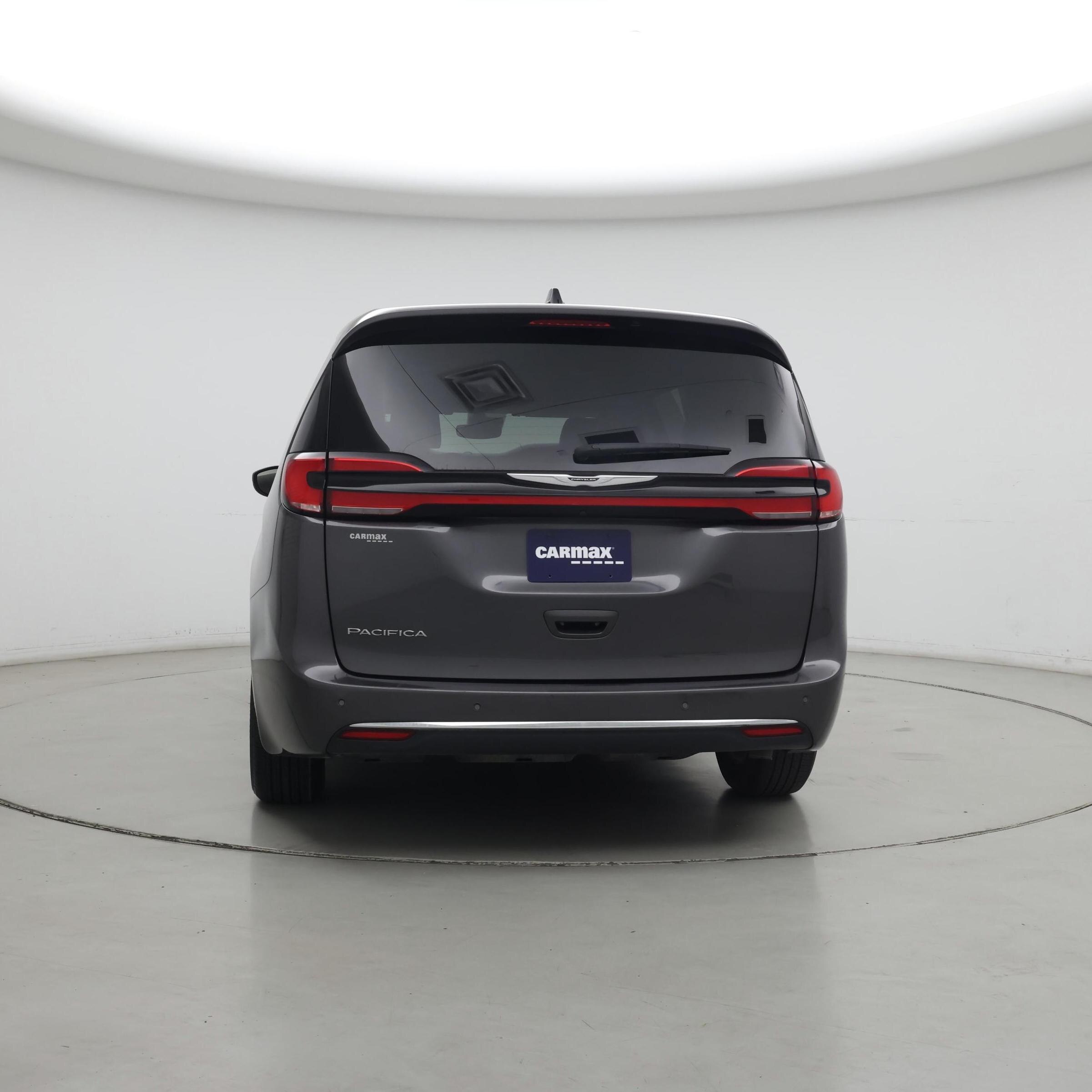 Thumbnail: 2023 Chrysler Pacifica - 6