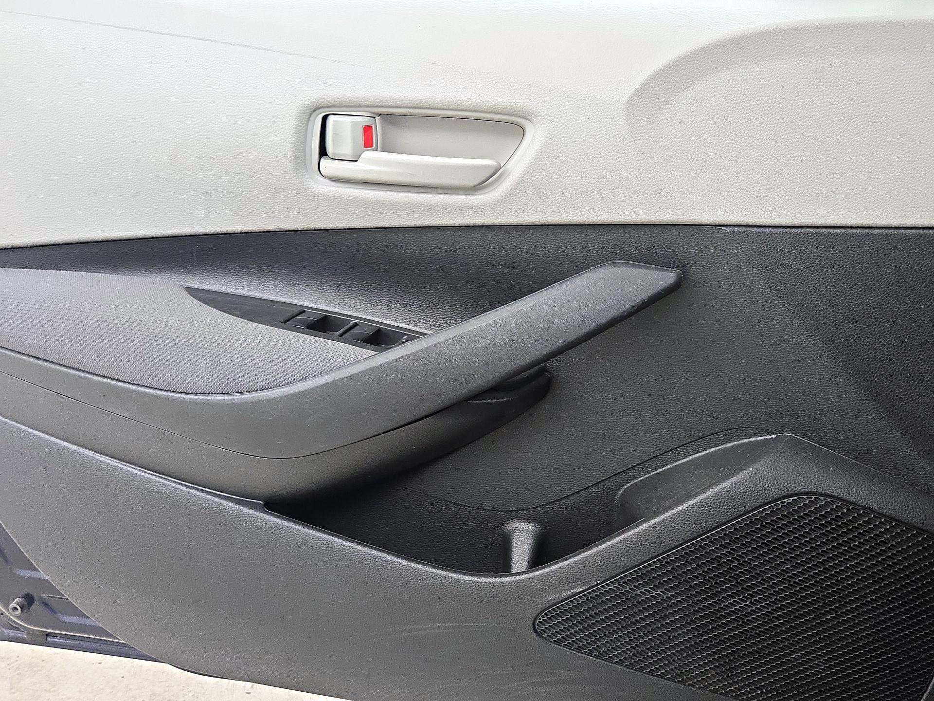 Thumbnail: 2022 Toyota Corolla - 12