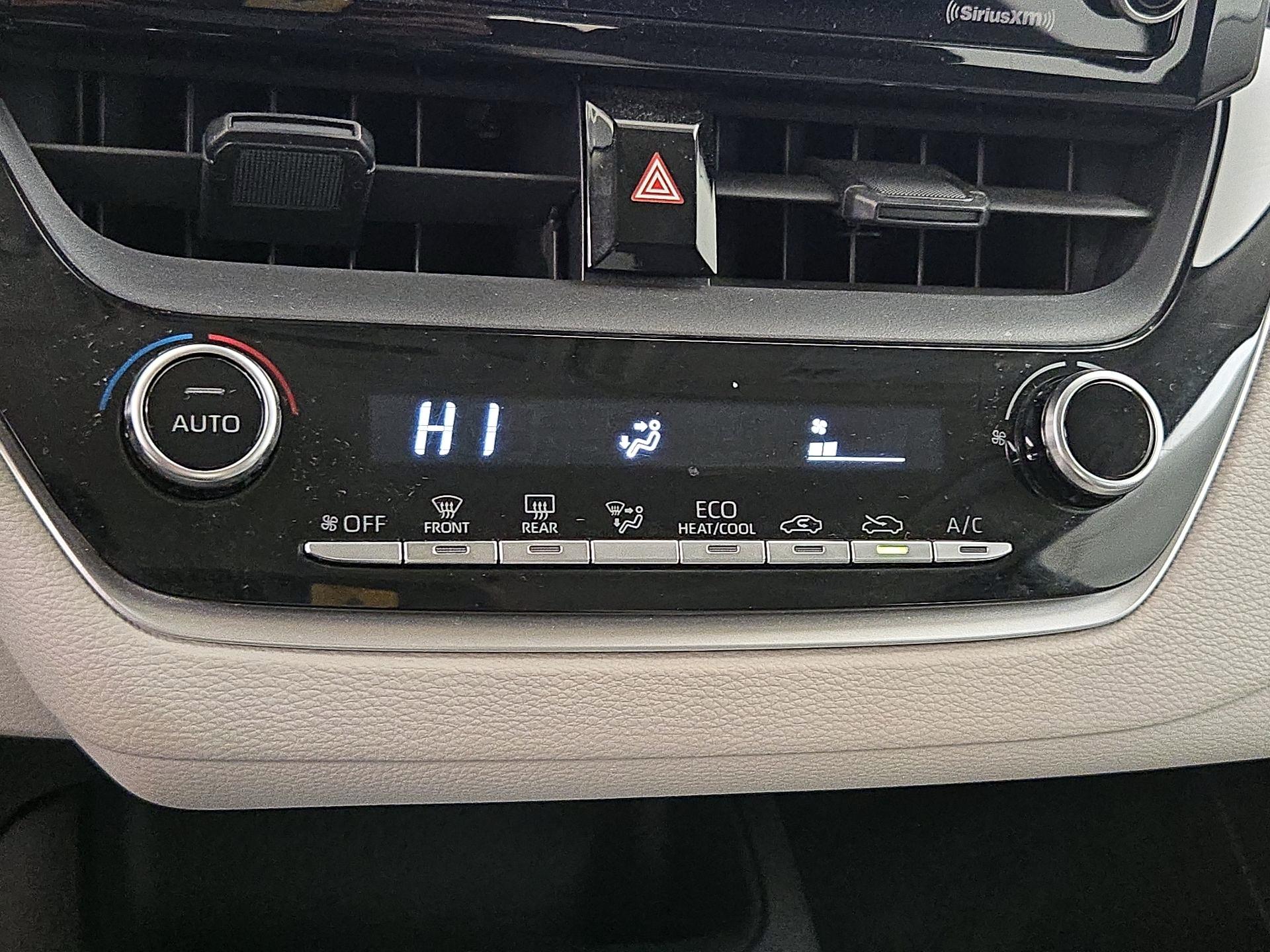 Thumbnail: 2022 Toyota Corolla - 16