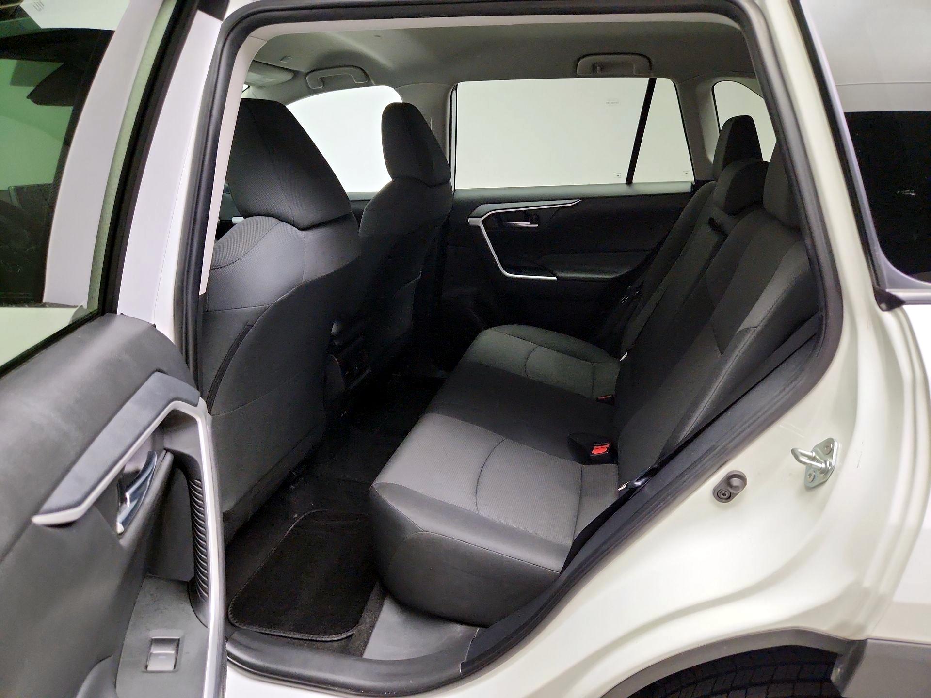 Thumbnail: 2024 Toyota RAV4 - 19