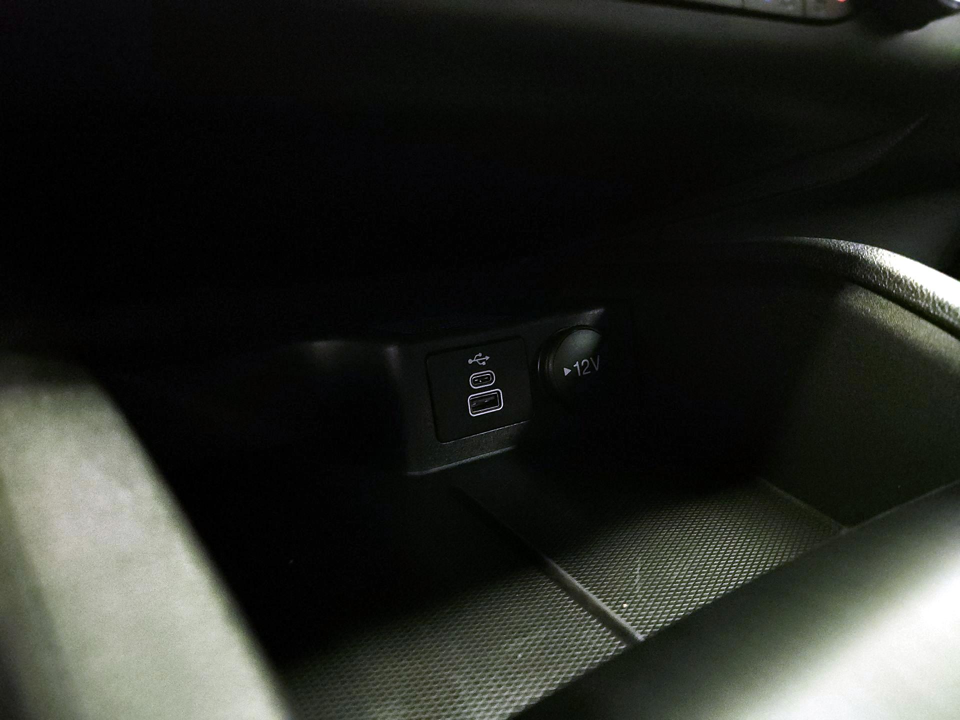 Thumbnail: 2025 Ford Escape - 18