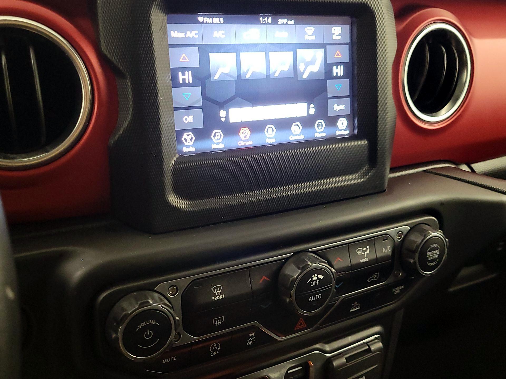 Thumbnail: 2021 Jeep Wrangler - 16