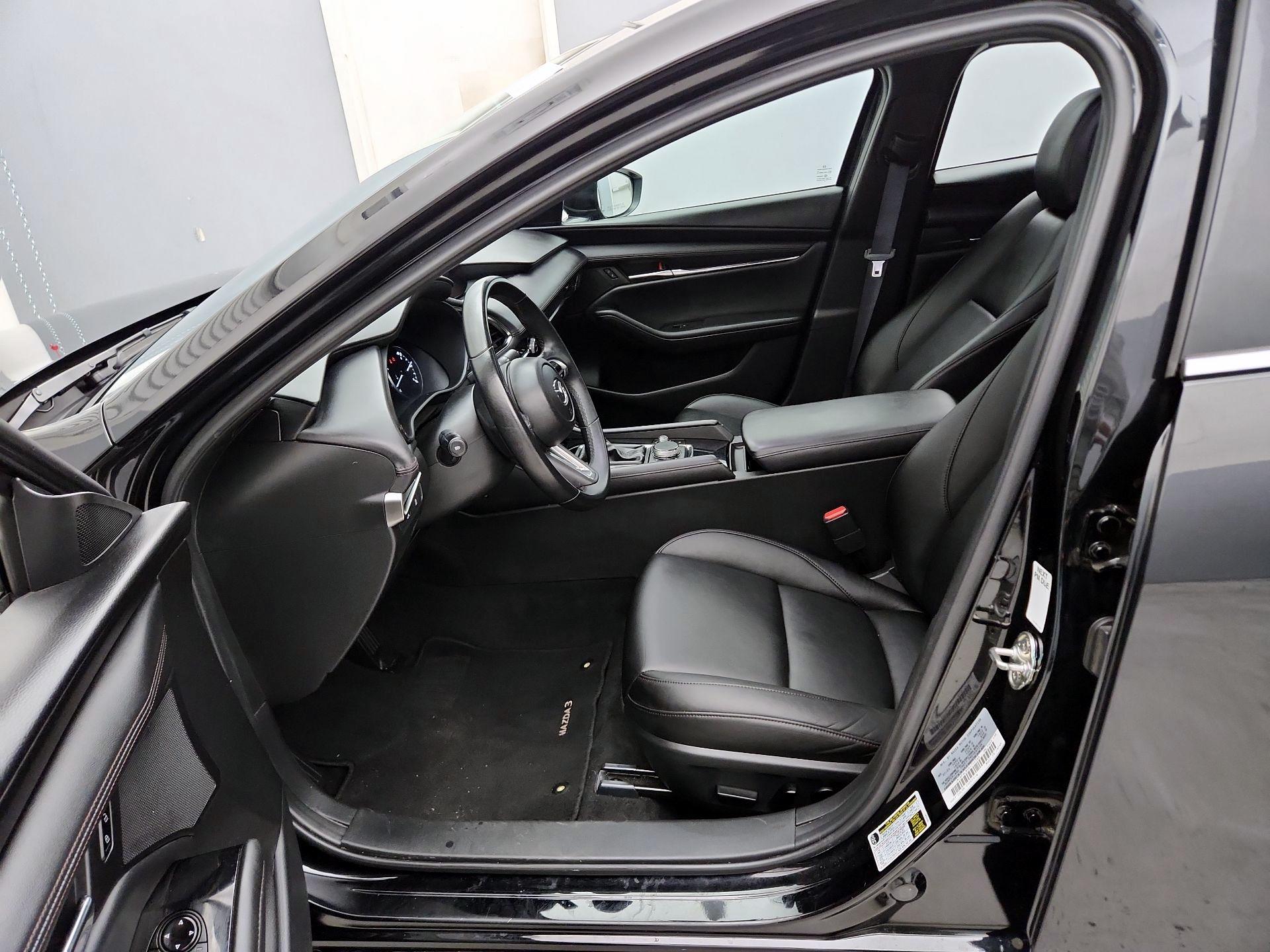 Thumbnail: 2024 Mazda Mazda3 - 11