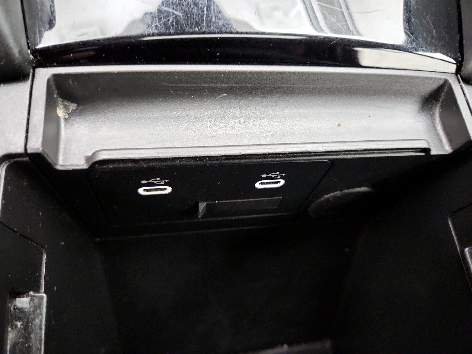 Thumbnail: 2024 Mazda Mazda3 - 18