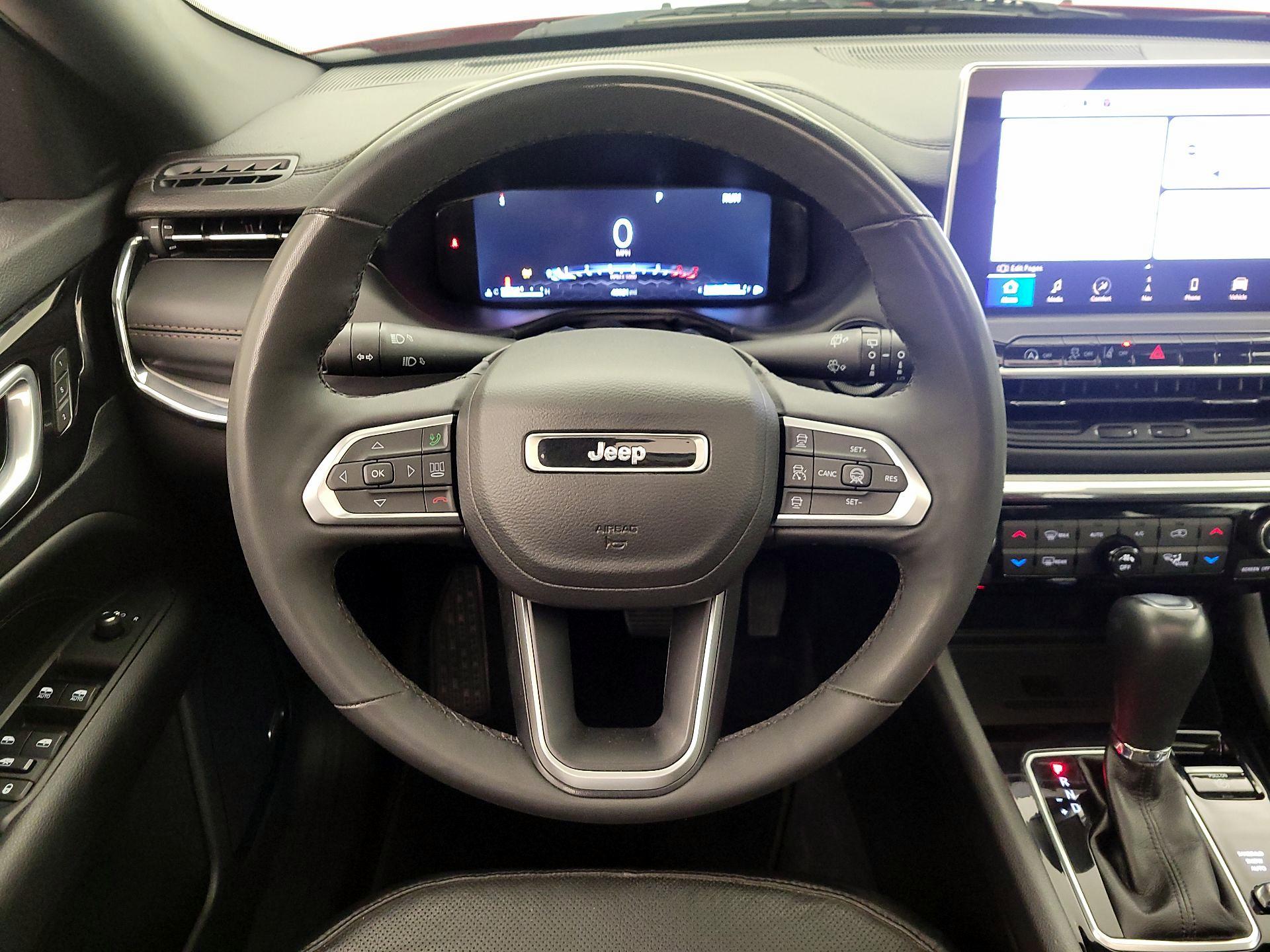 Thumbnail: 2023 Jeep Compass - 10