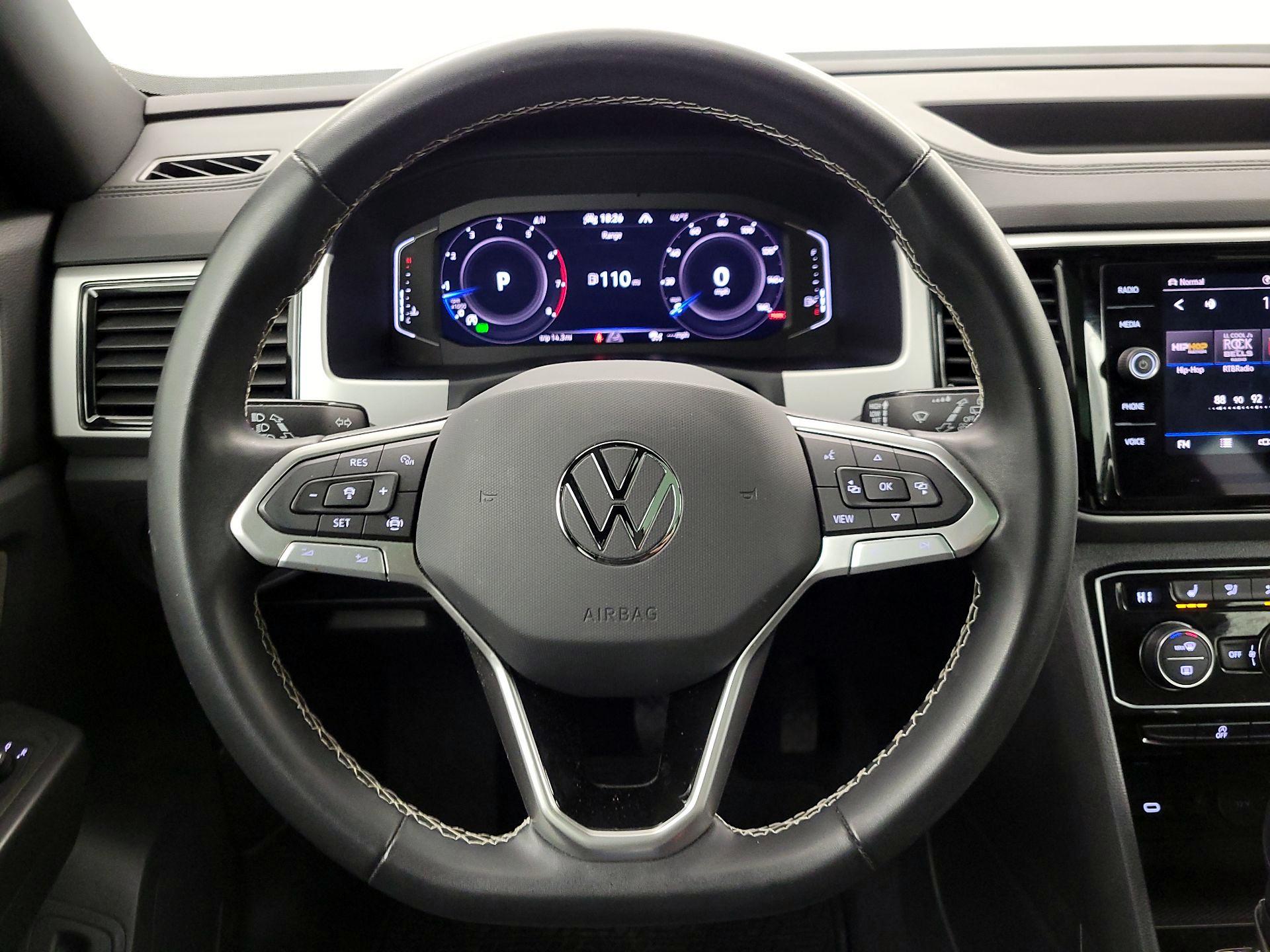 Thumbnail: 2023 Volkswagen Atlas - 10