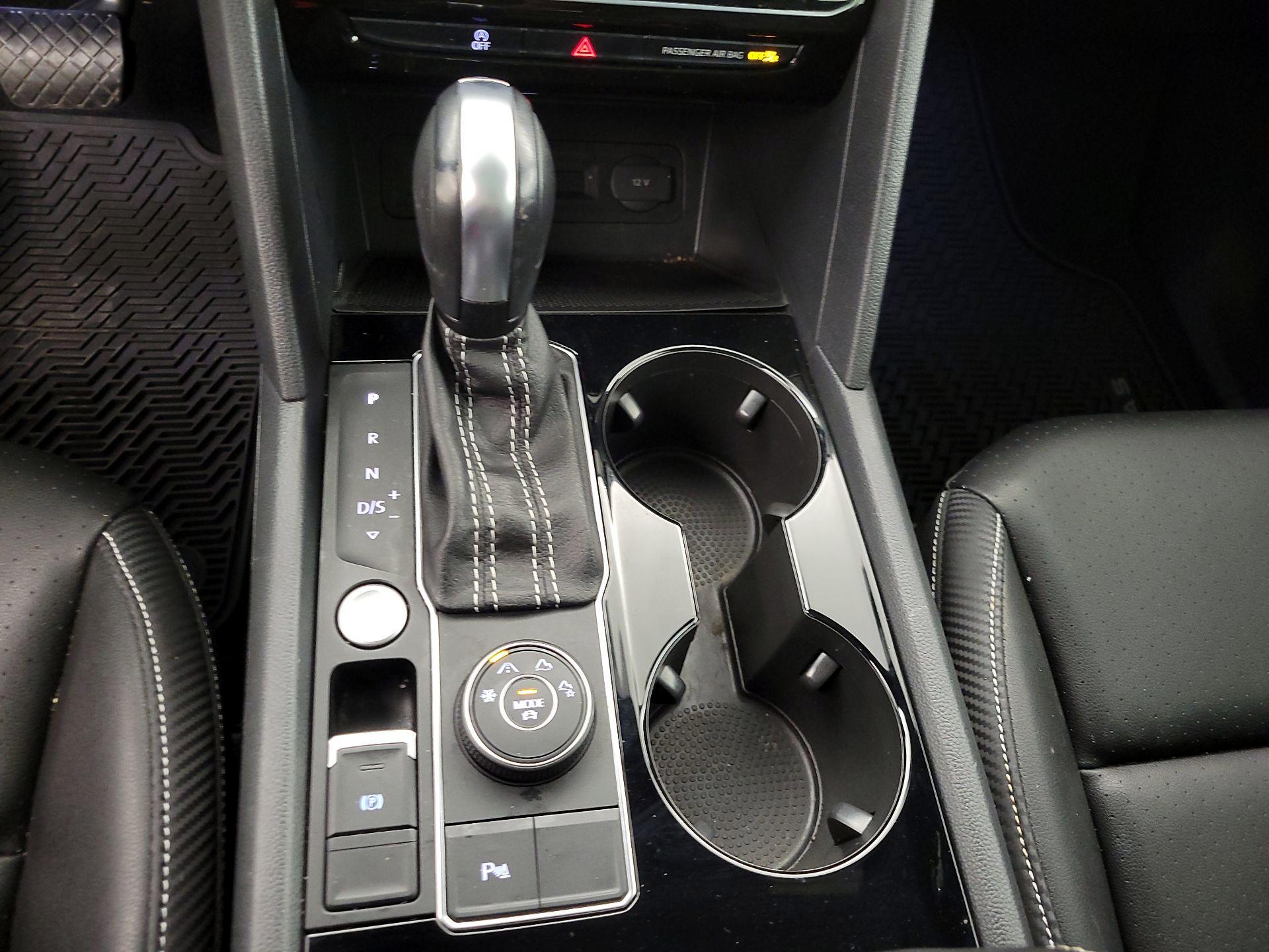 Thumbnail: 2023 Volkswagen Atlas - 17