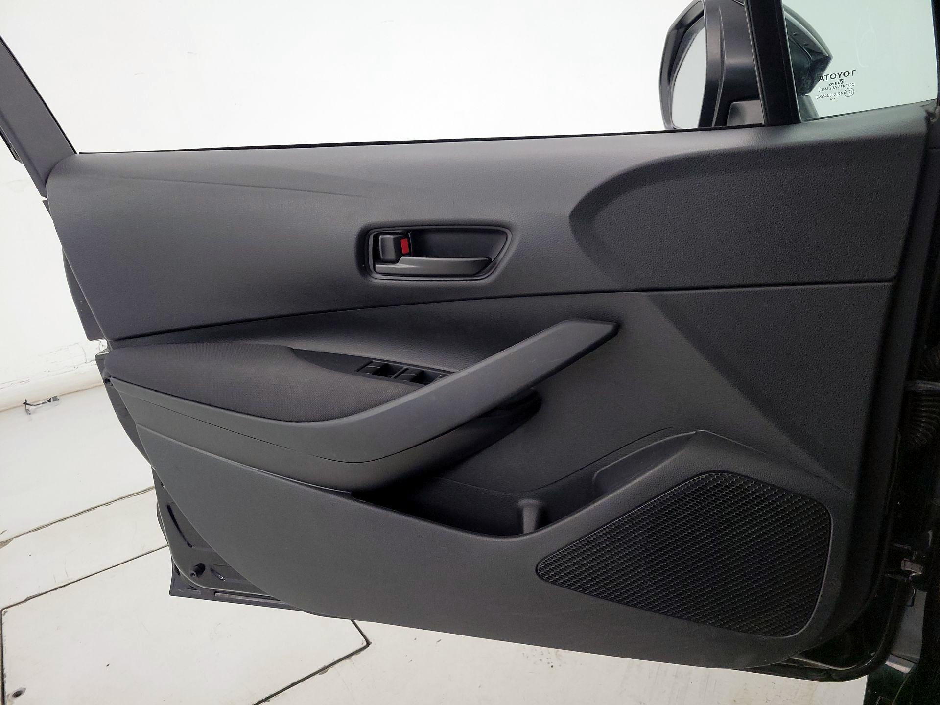 Thumbnail: 2023 Toyota Corolla - 12