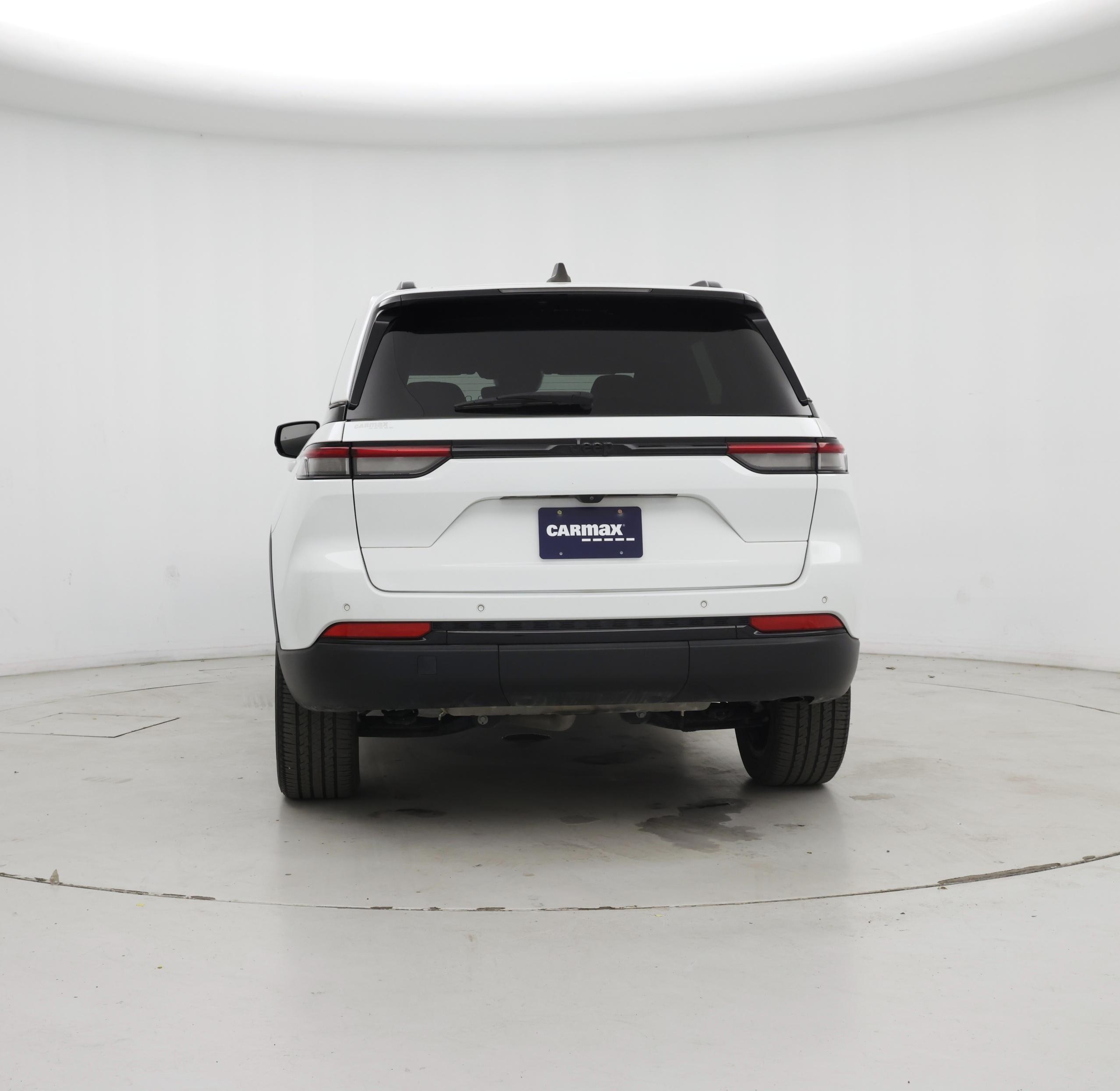 Thumbnail: 2023 Jeep Grand Cherokee - 6