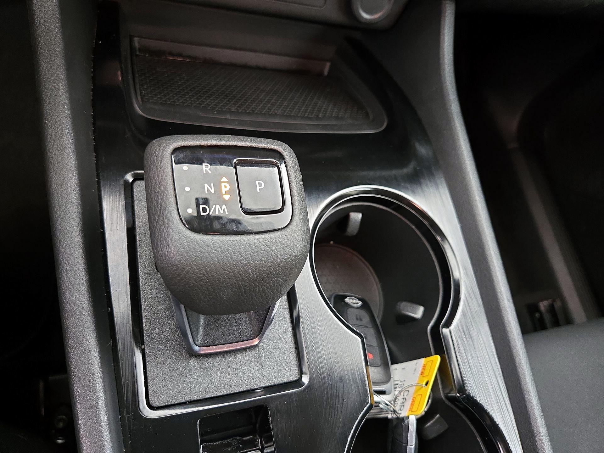 Thumbnail: 2023 Nissan Rogue - 17