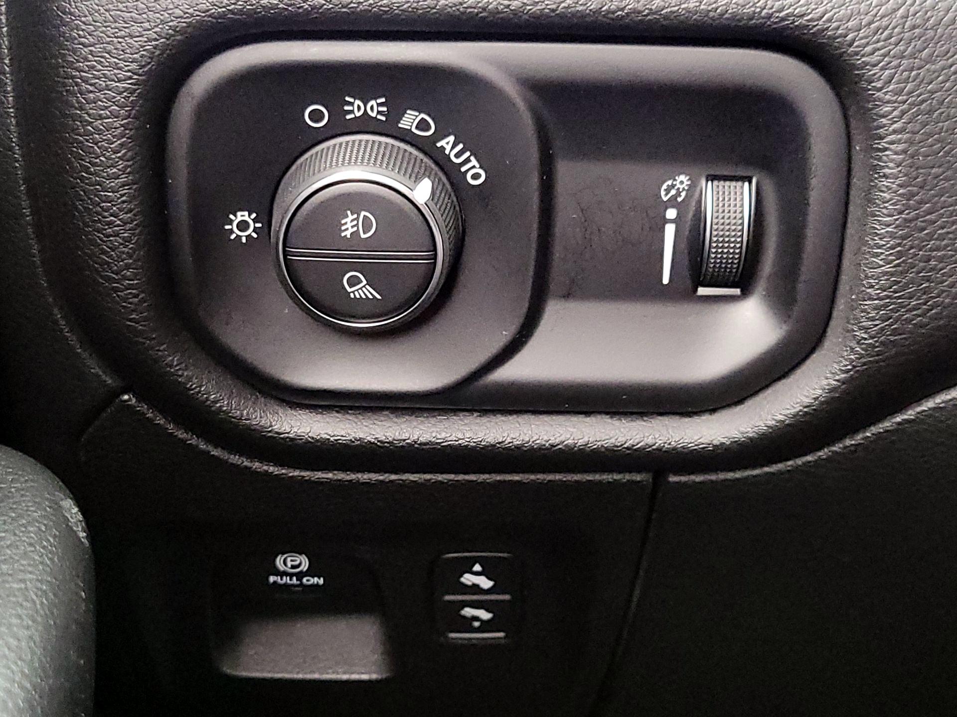 Thumbnail: 2022 RAM 1500 - 13