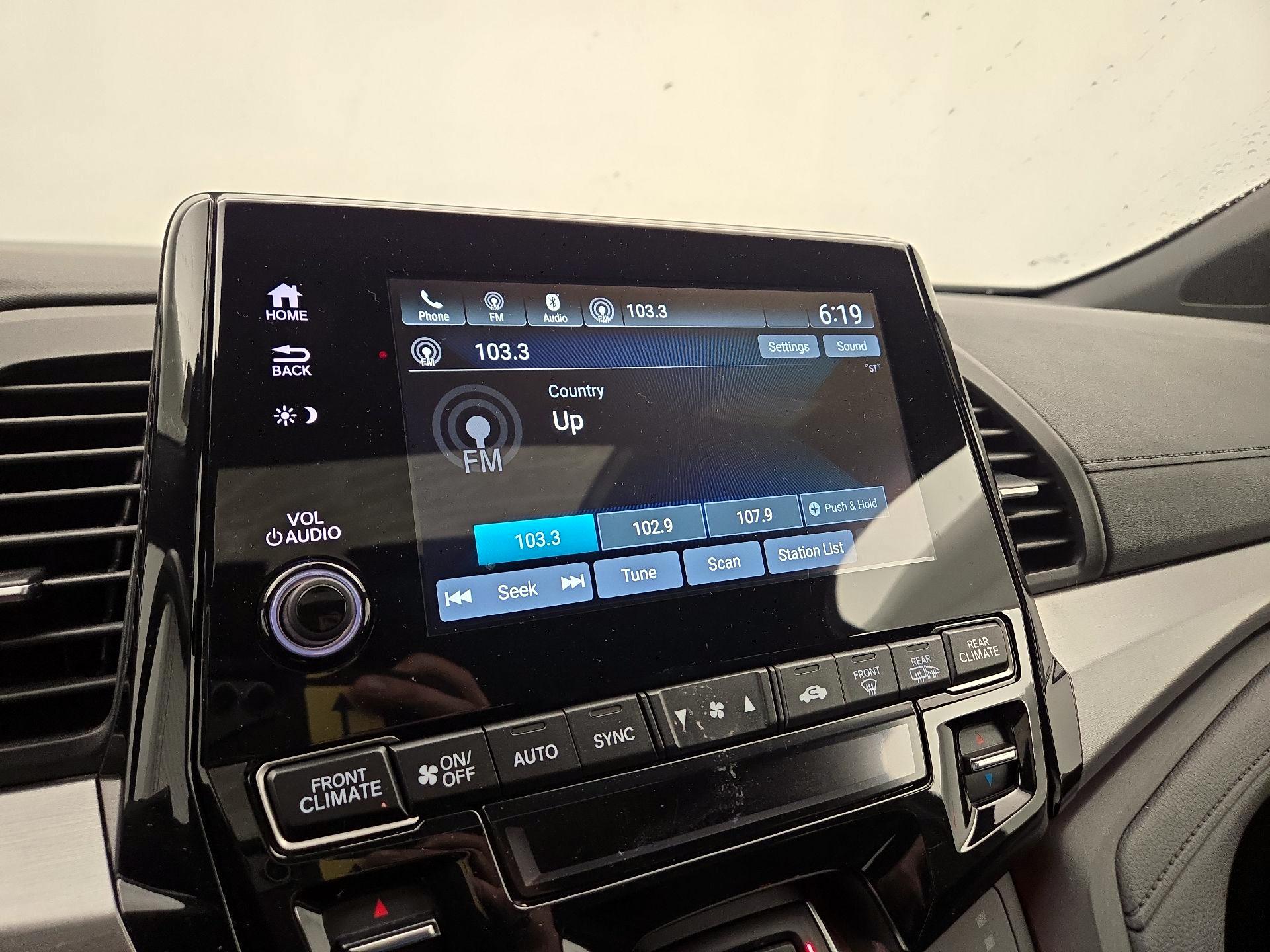 Thumbnail: 2023 Honda Odyssey - 15