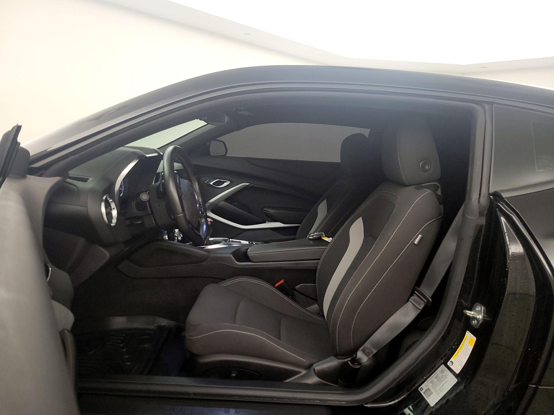 Thumbnail: 2021 Chevrolet Camaro - 11