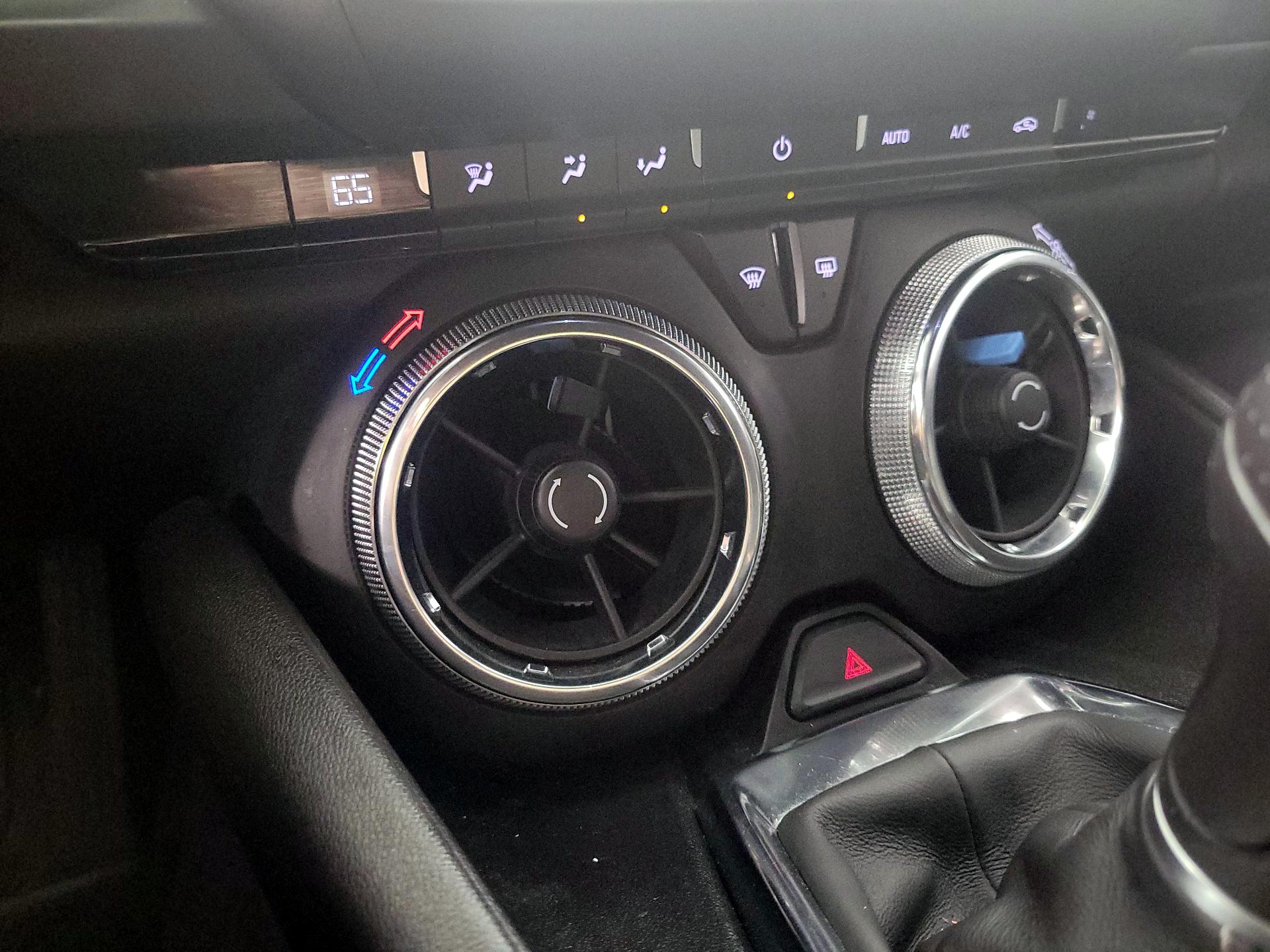 Thumbnail: 2021 Chevrolet Camaro - 15