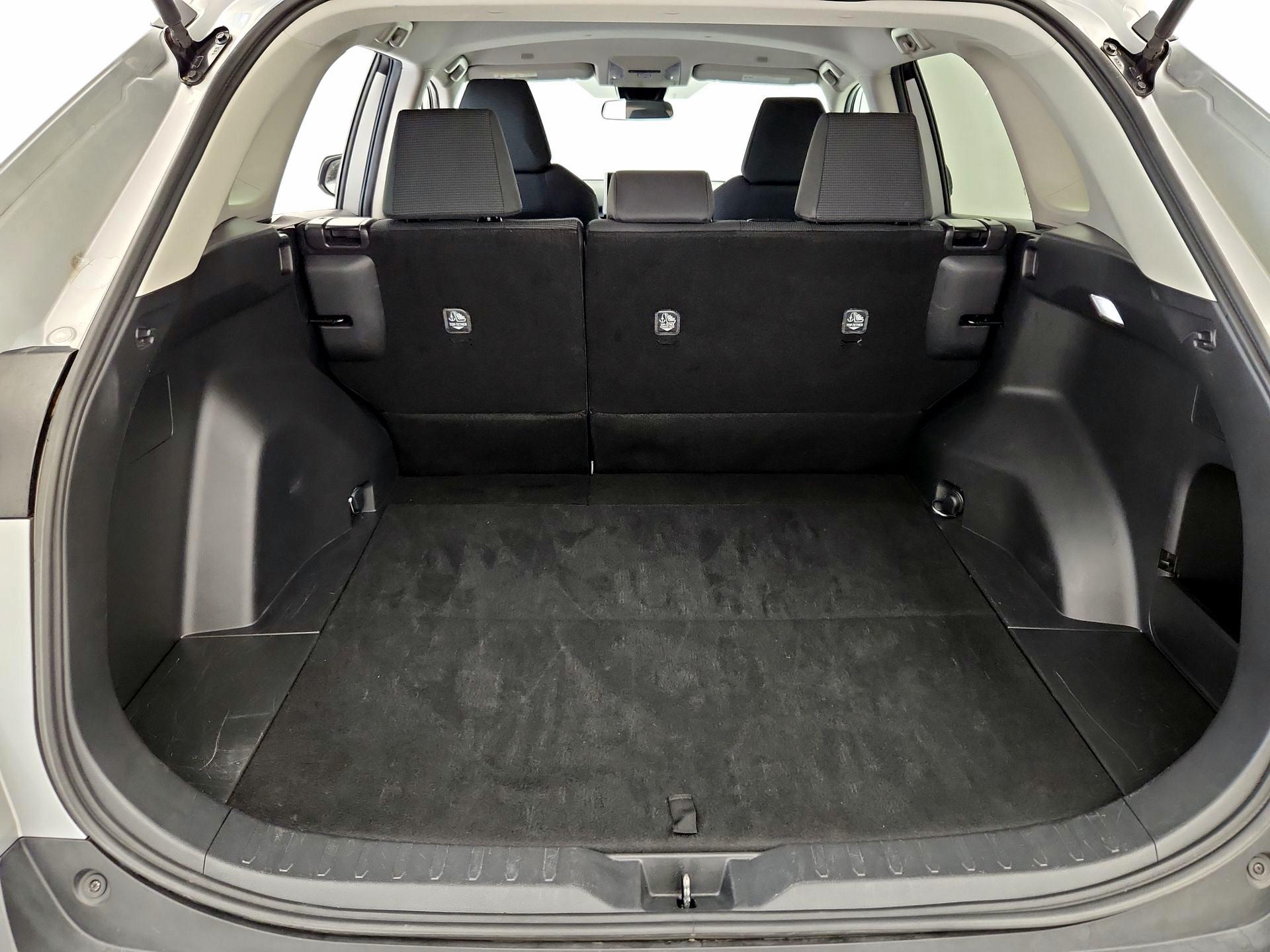 Thumbnail: 2024 Toyota RAV4 - 20