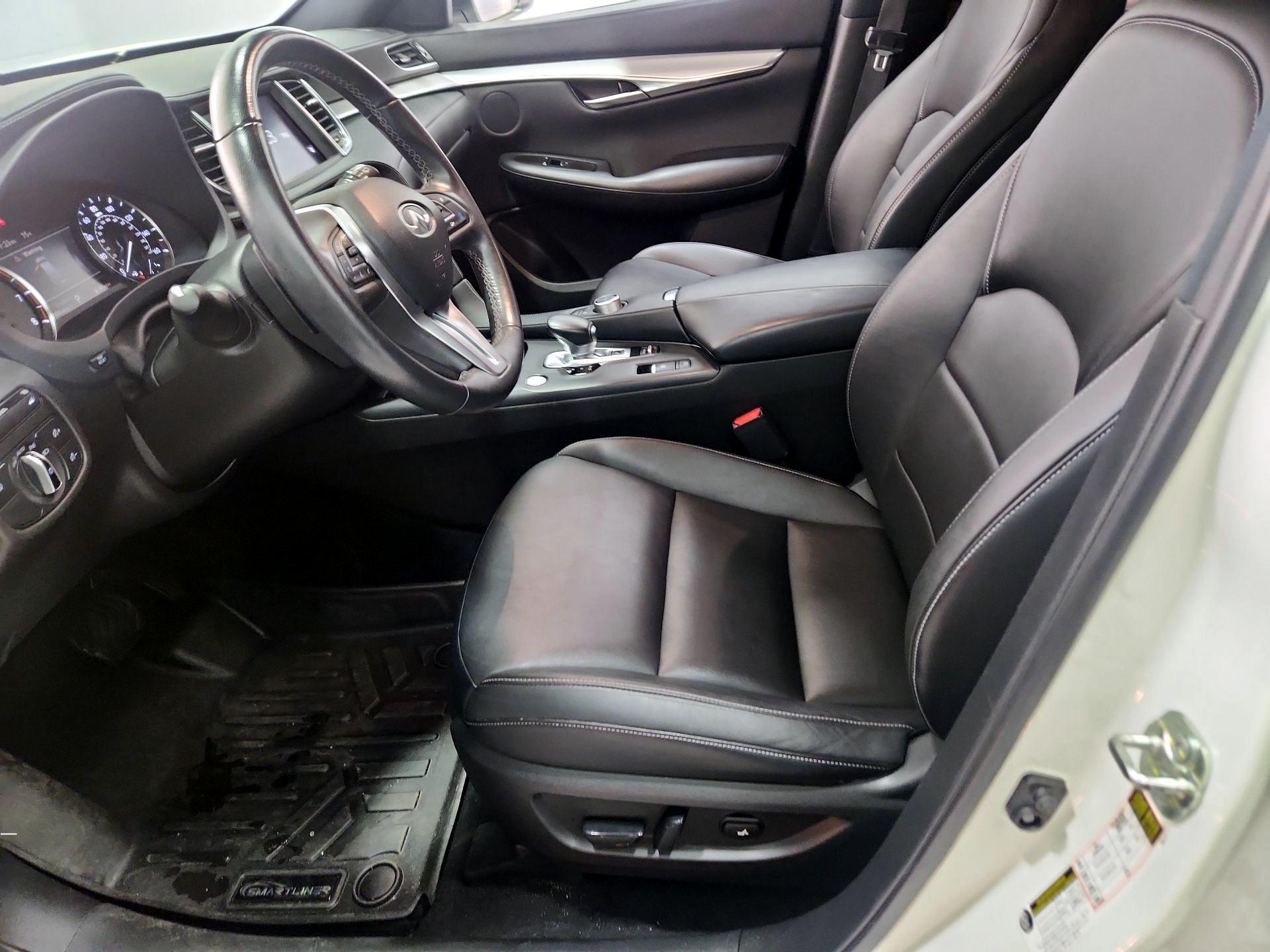 Thumbnail: 2021 INFINITI QX50 - 11